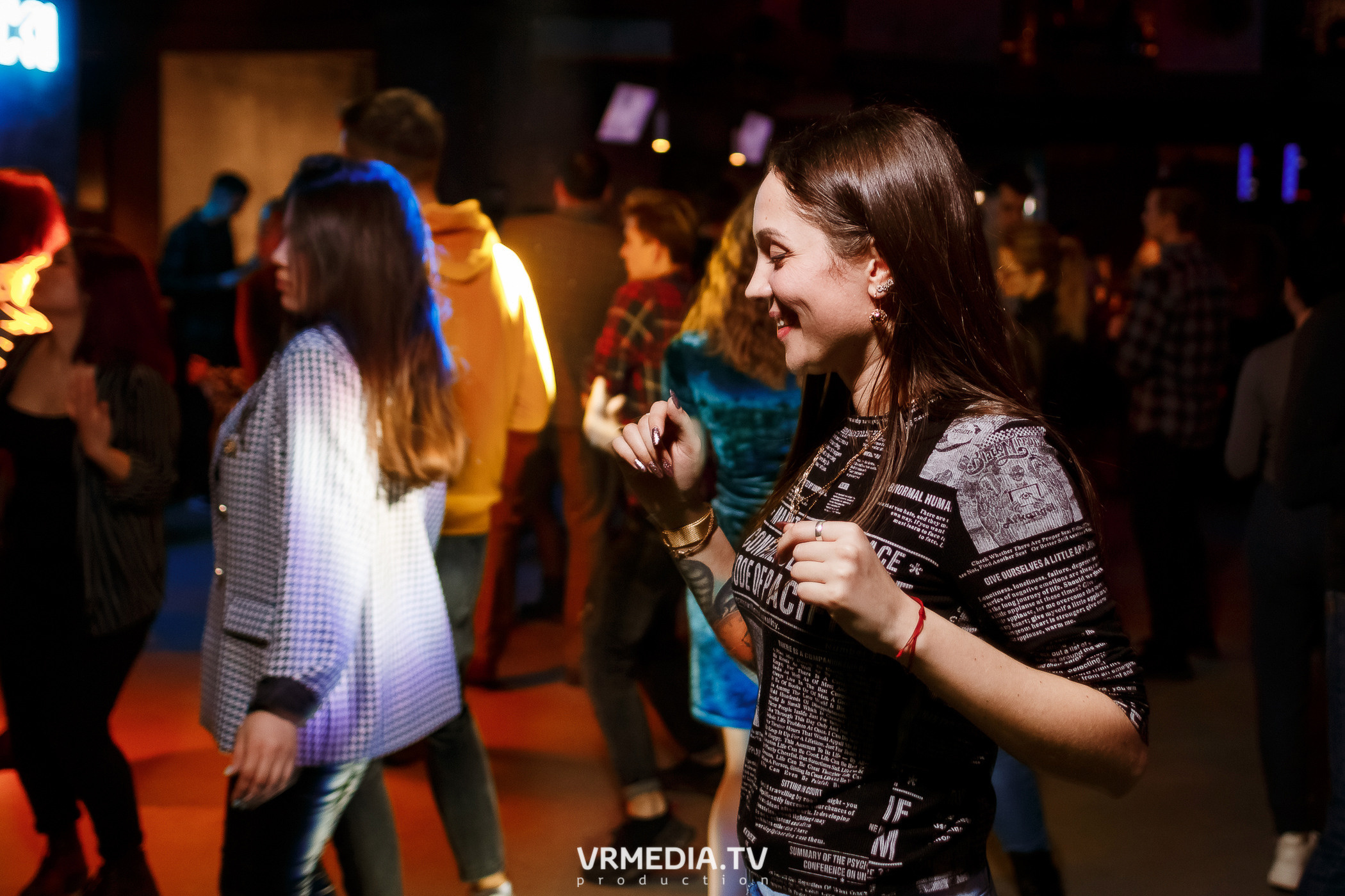 Выходные в баре «DOSKI»