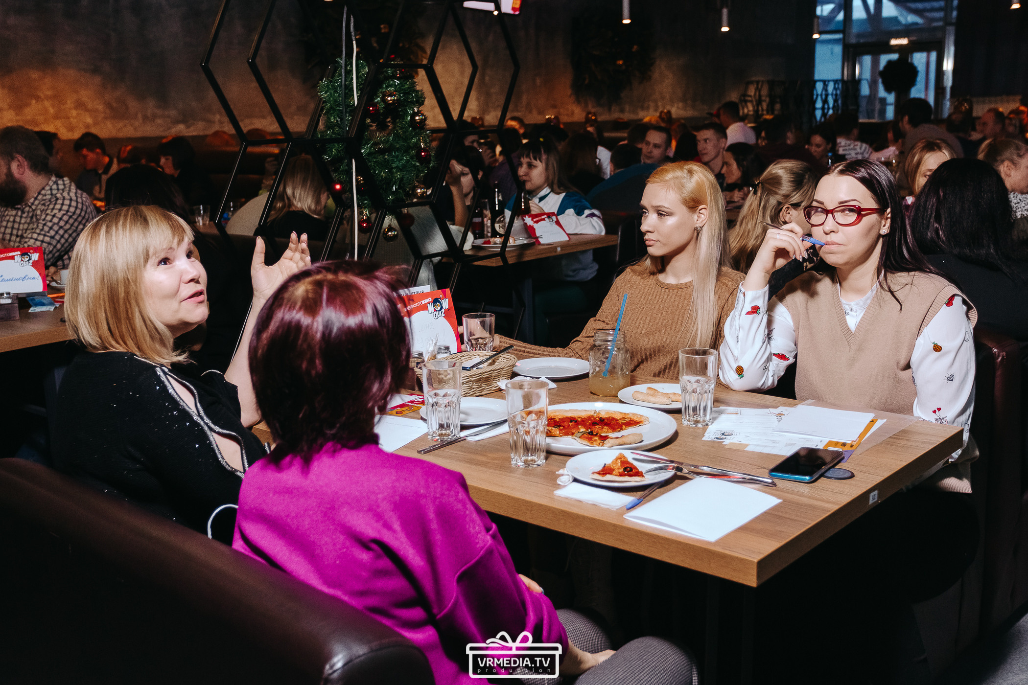 WOW QUIZ в баре «DOSKI»