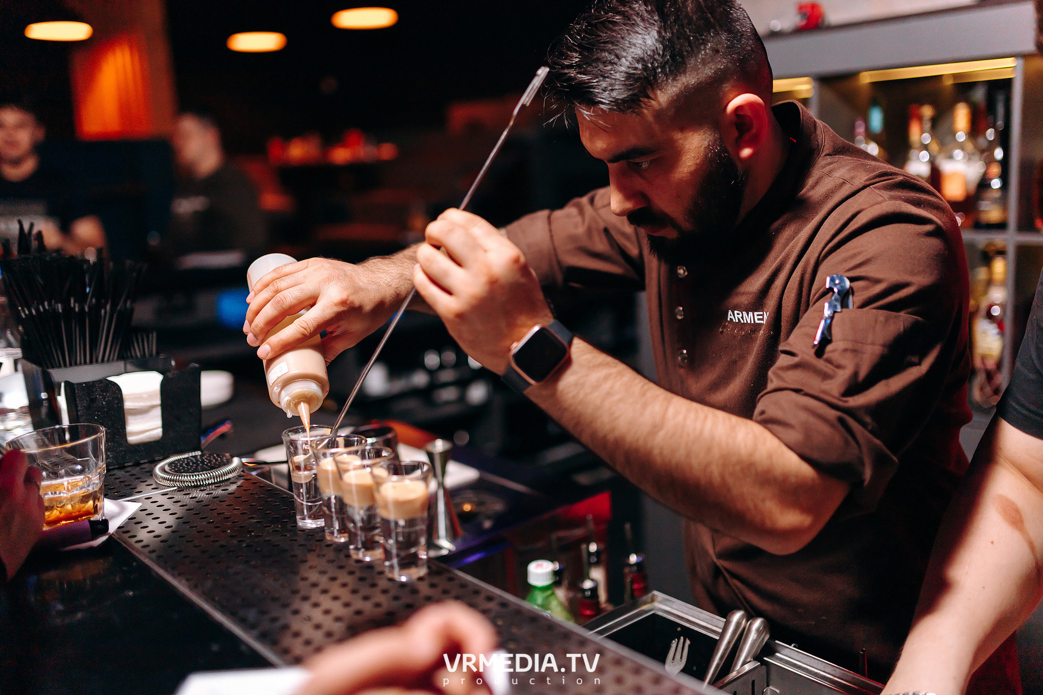 Live Broadcast в ночном клубе «ЭФИР»