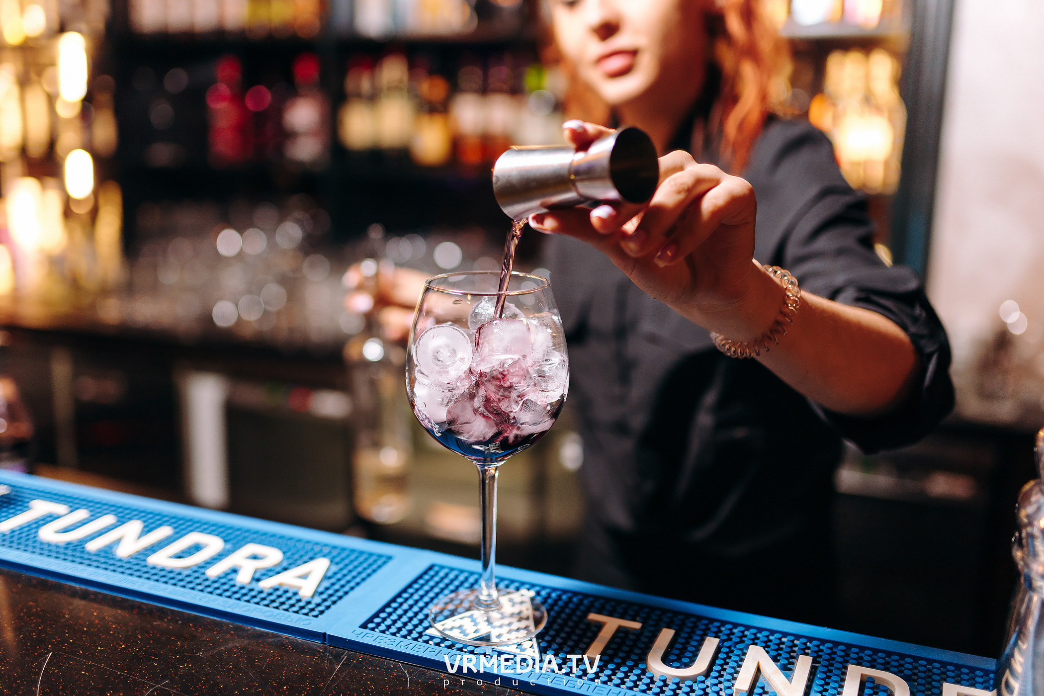 Выходные в караоке-баре «Volna»