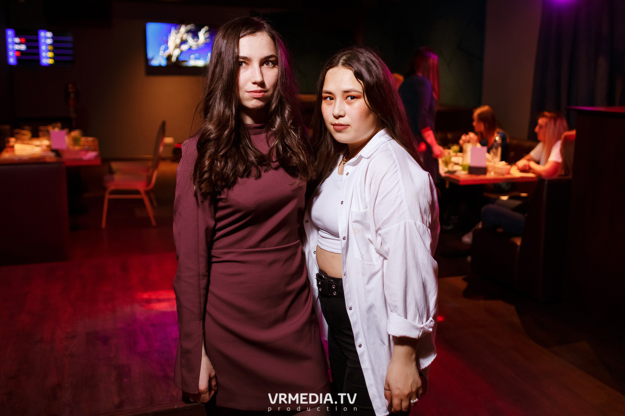 Выходные в баре «DOSKI»