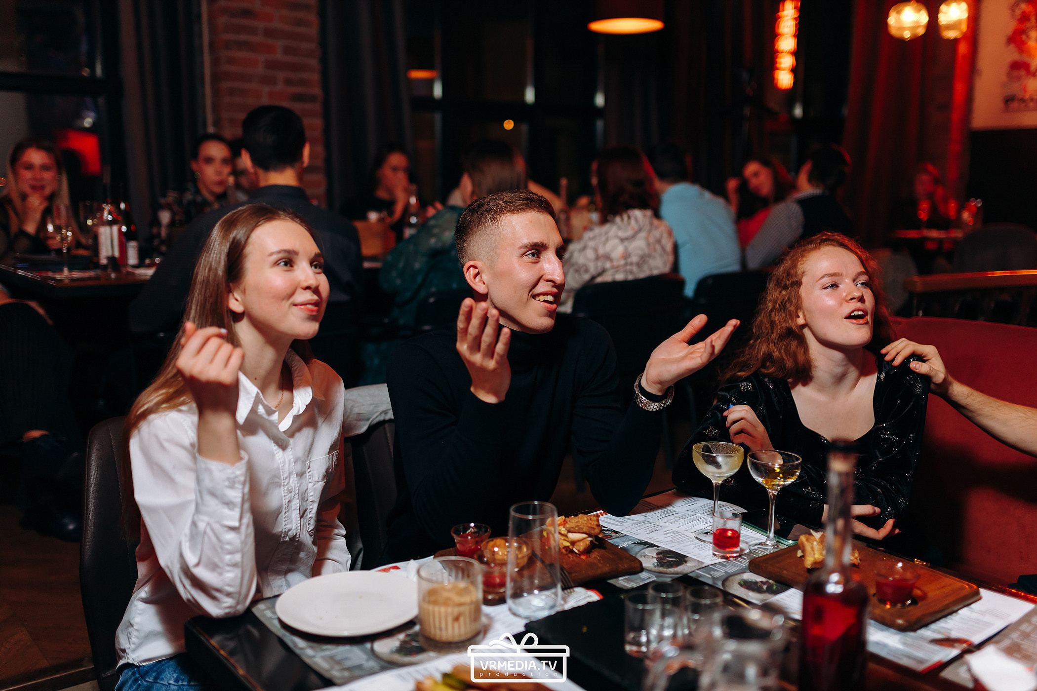 Новогодний вечер в баре «Milton»