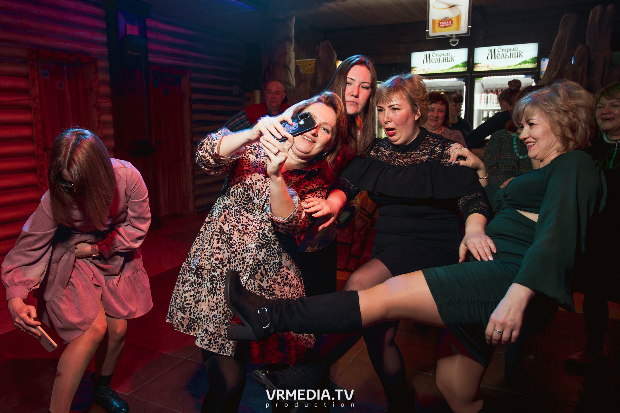 Международный женский день у «Петровича»