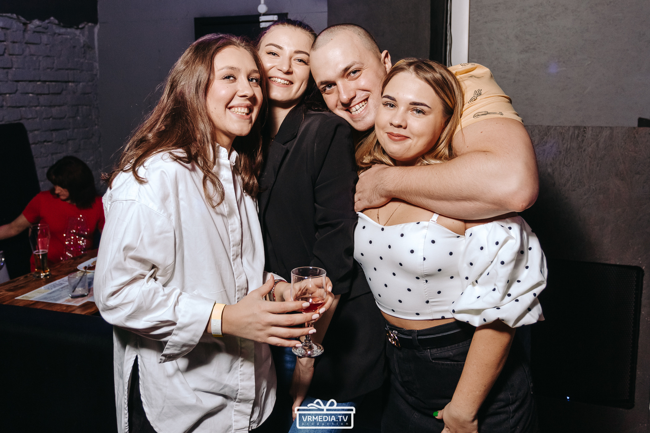 Новогодняя вечеринка в баре «BORODA»