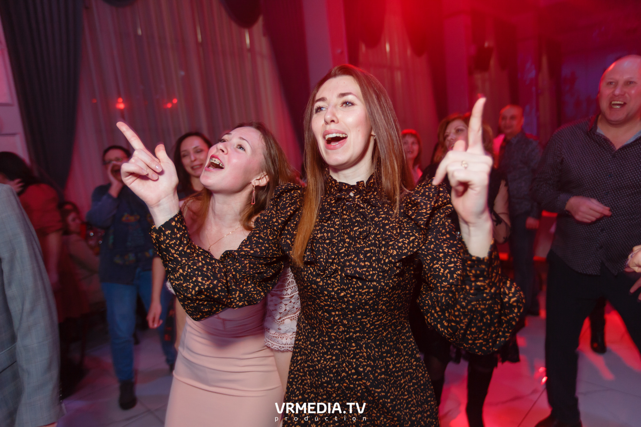 Международный женский день в ресторане «Paradise»