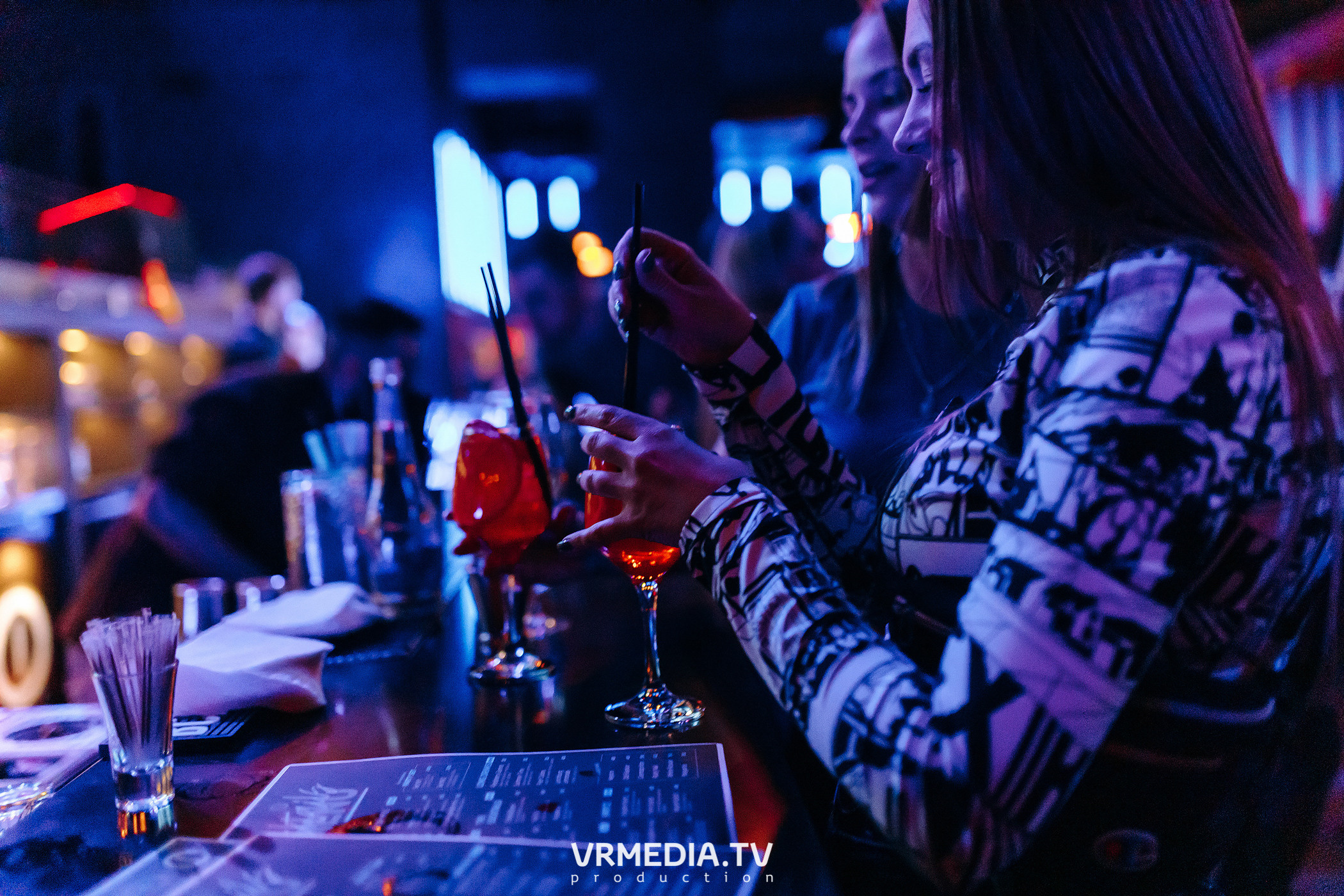 Live Broadcast в ночном клубе «ЭФИР»