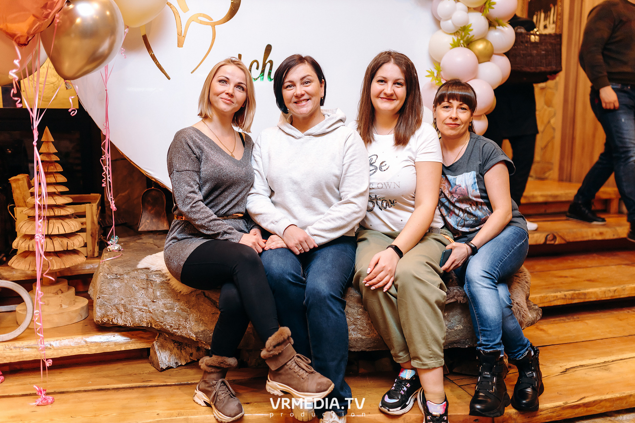 Международный женский день в «Alpen Club»