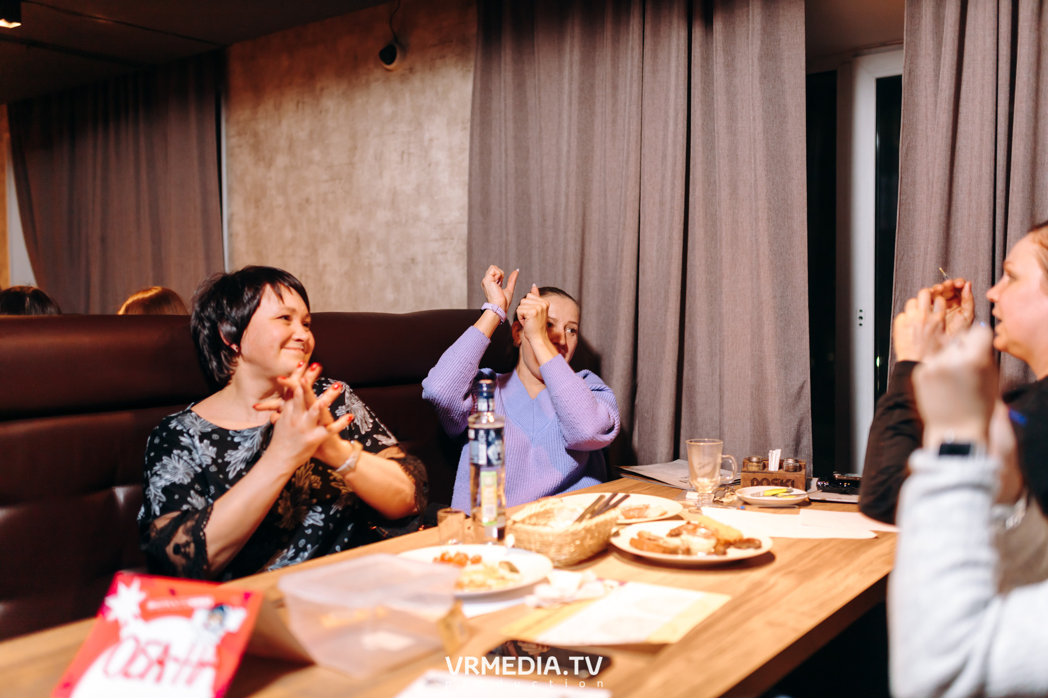 WOW QUIZ в баре «DOSKI»