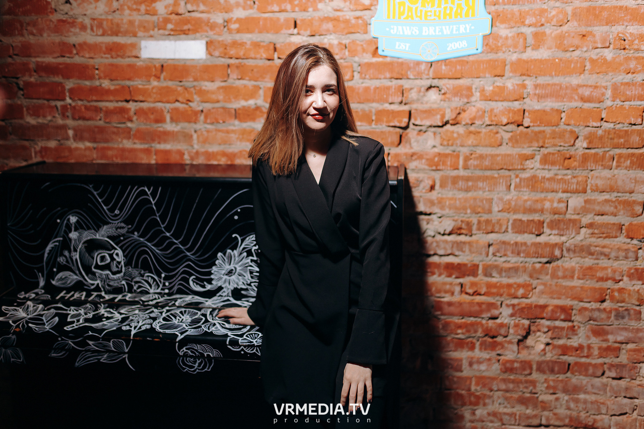 Happy birthday бар «Jawsspot»