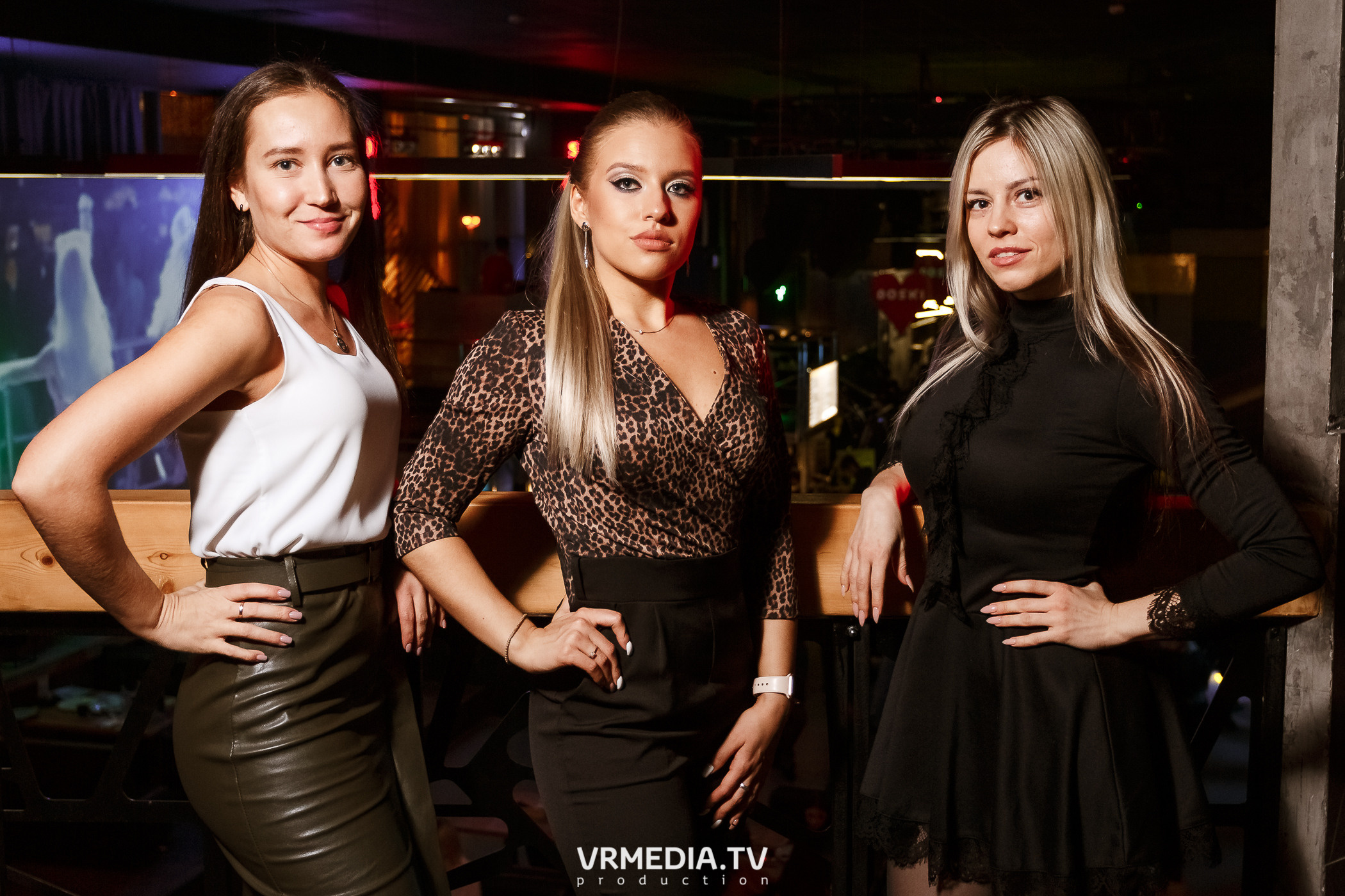 Выходные в баре «DOSKI»