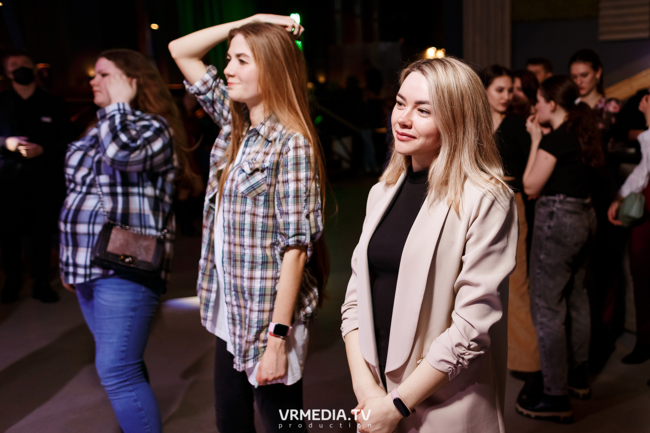 Выходные в баре «DOSKI»