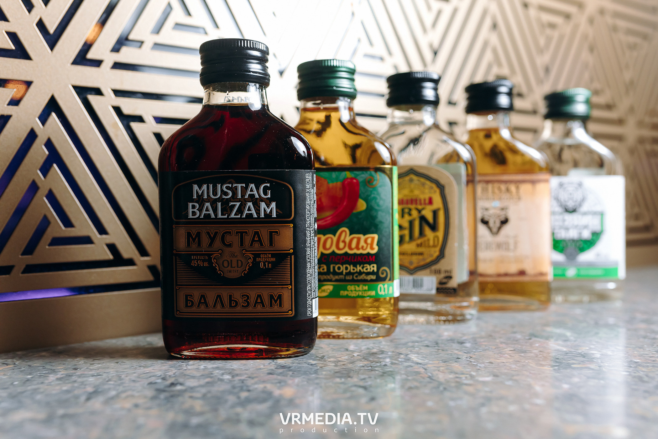 VALENTINE’S DAY в караоке-баре «Volna»