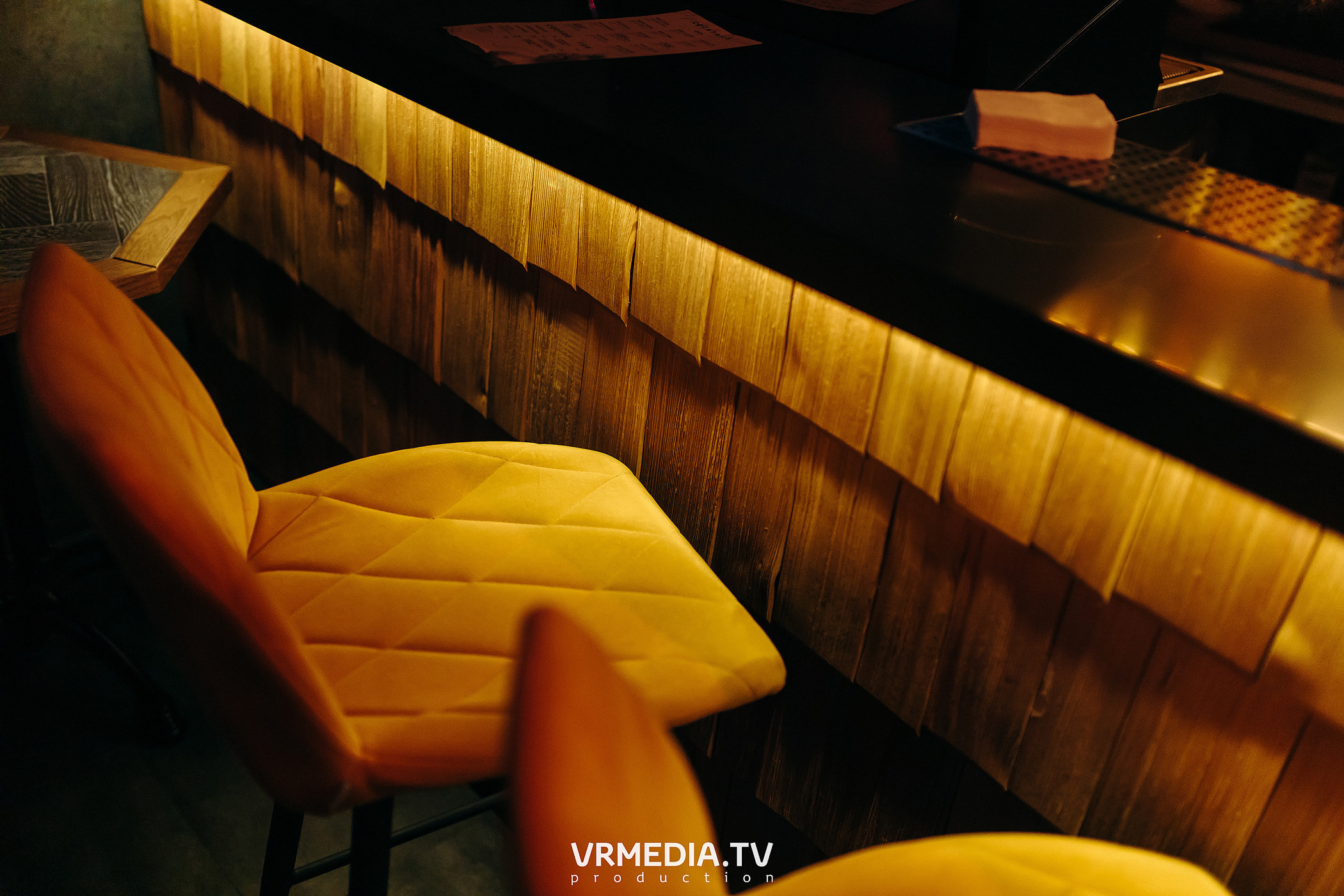 LOVE PARADE в ночном клубе «ЭФИР»