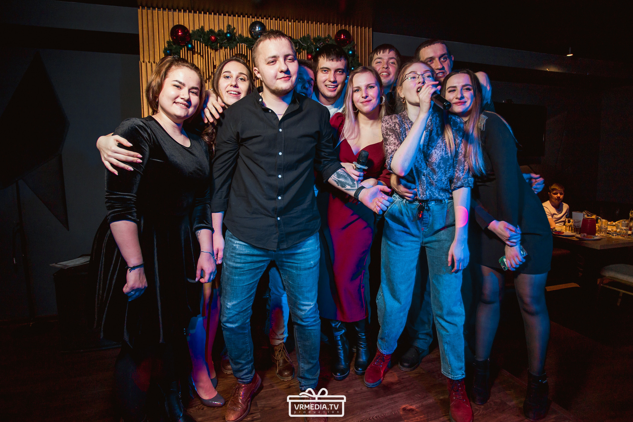 Новогодний вечер в баре «DOSKI»