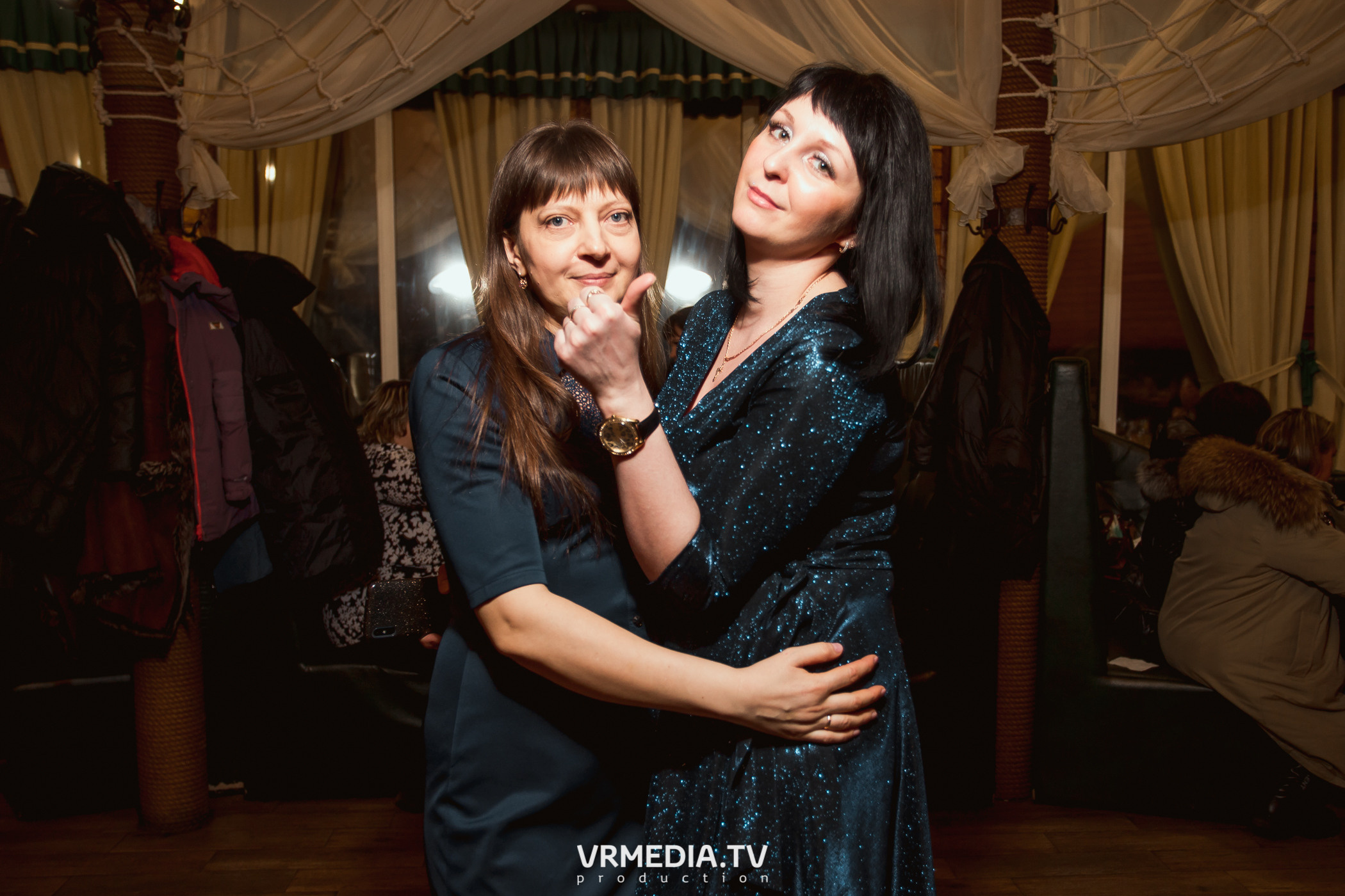 Международный женский день у «Петровича»