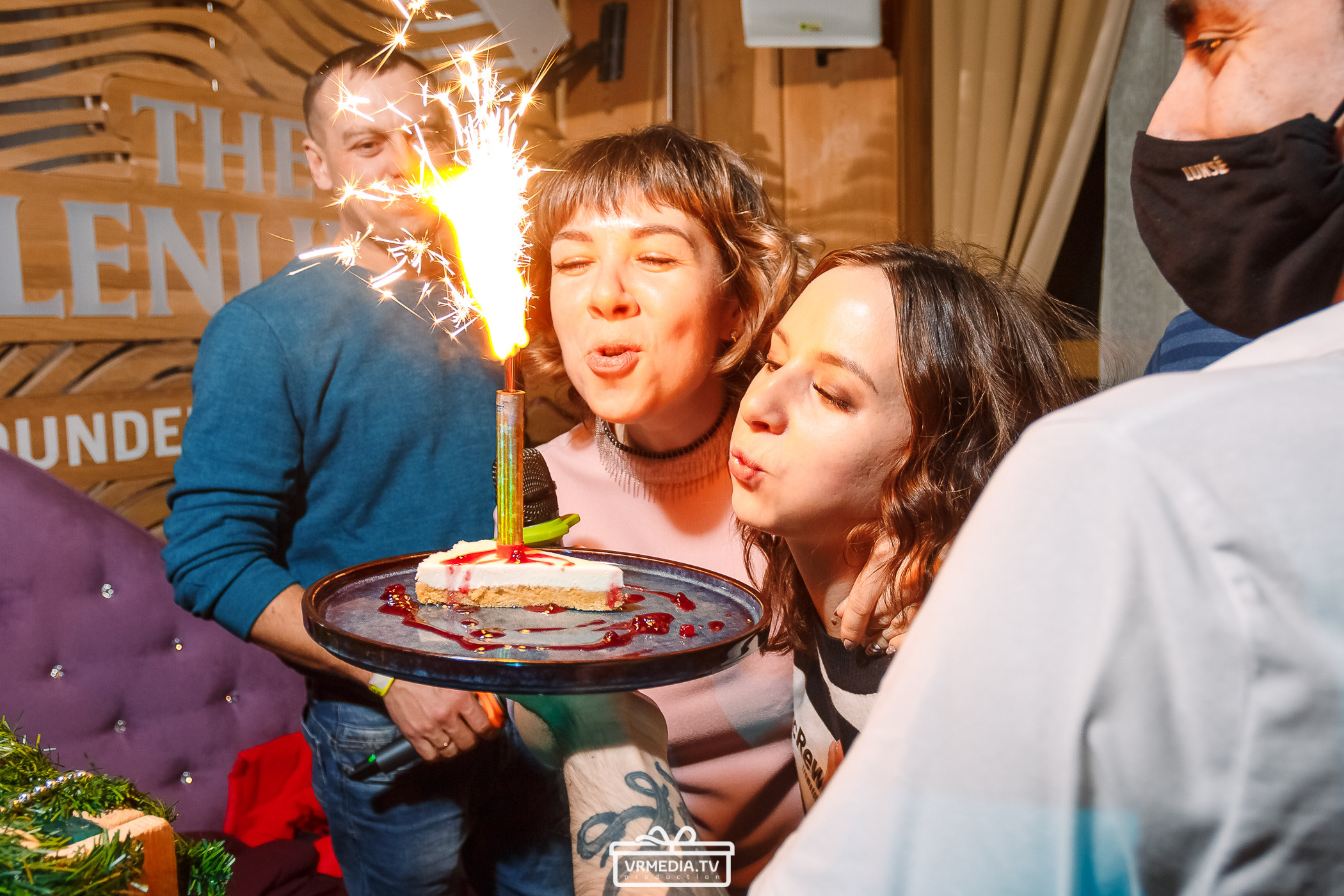 Новогодний вечер в «Alpen Club»