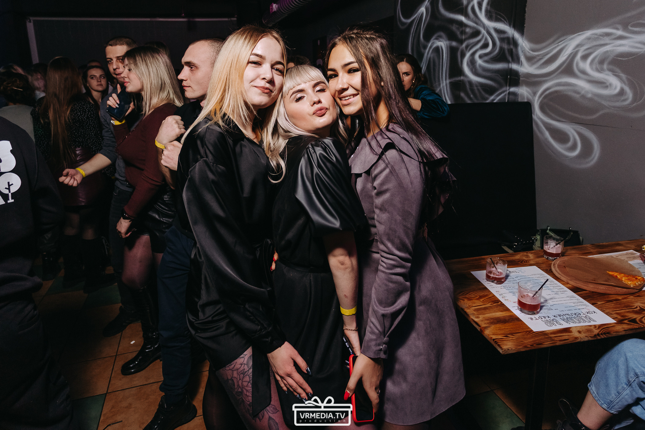 Новогодняя вечеринка в баре «BORODA»