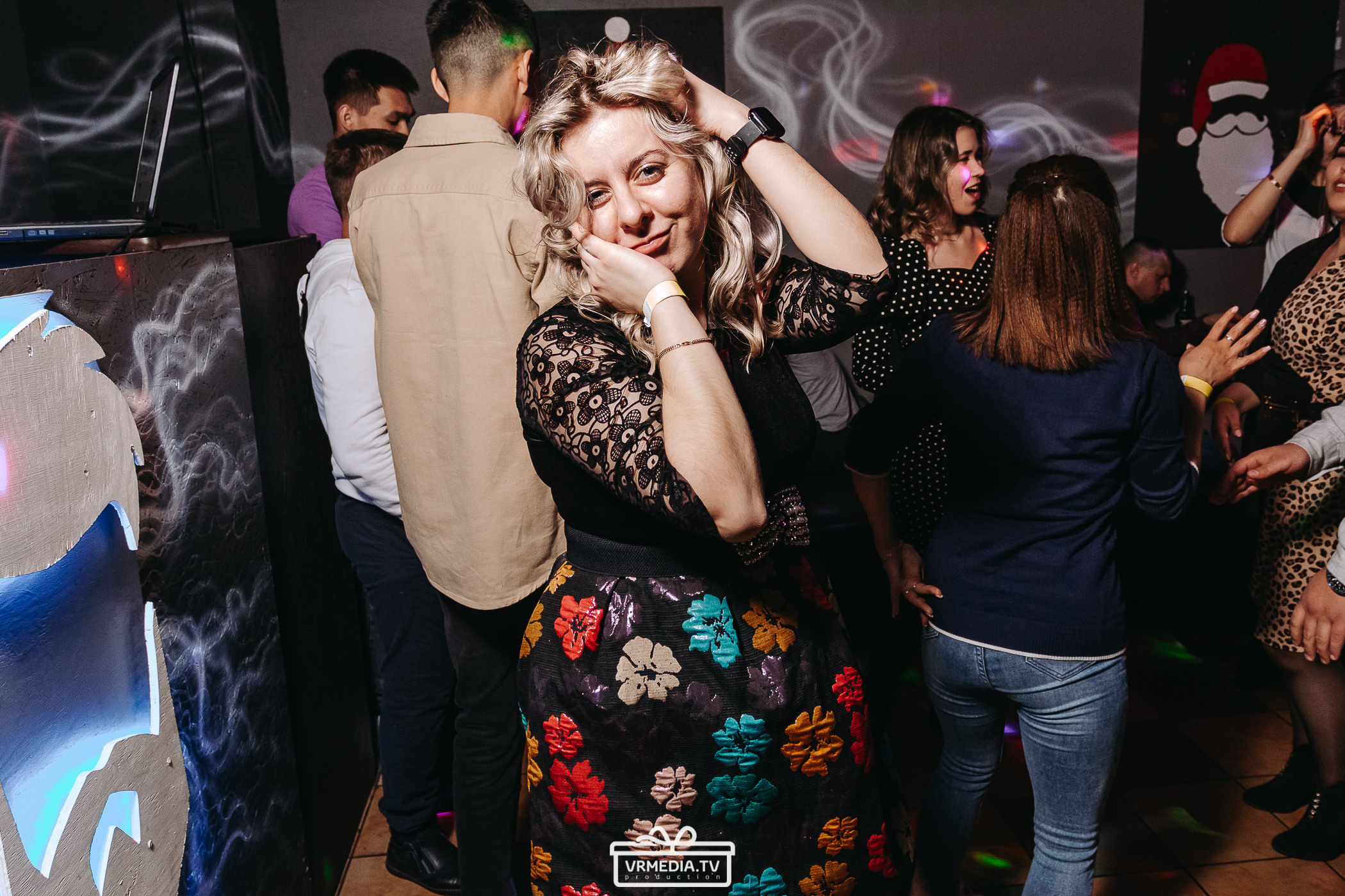 Новогодняя вечеринка в баре «BORODA»