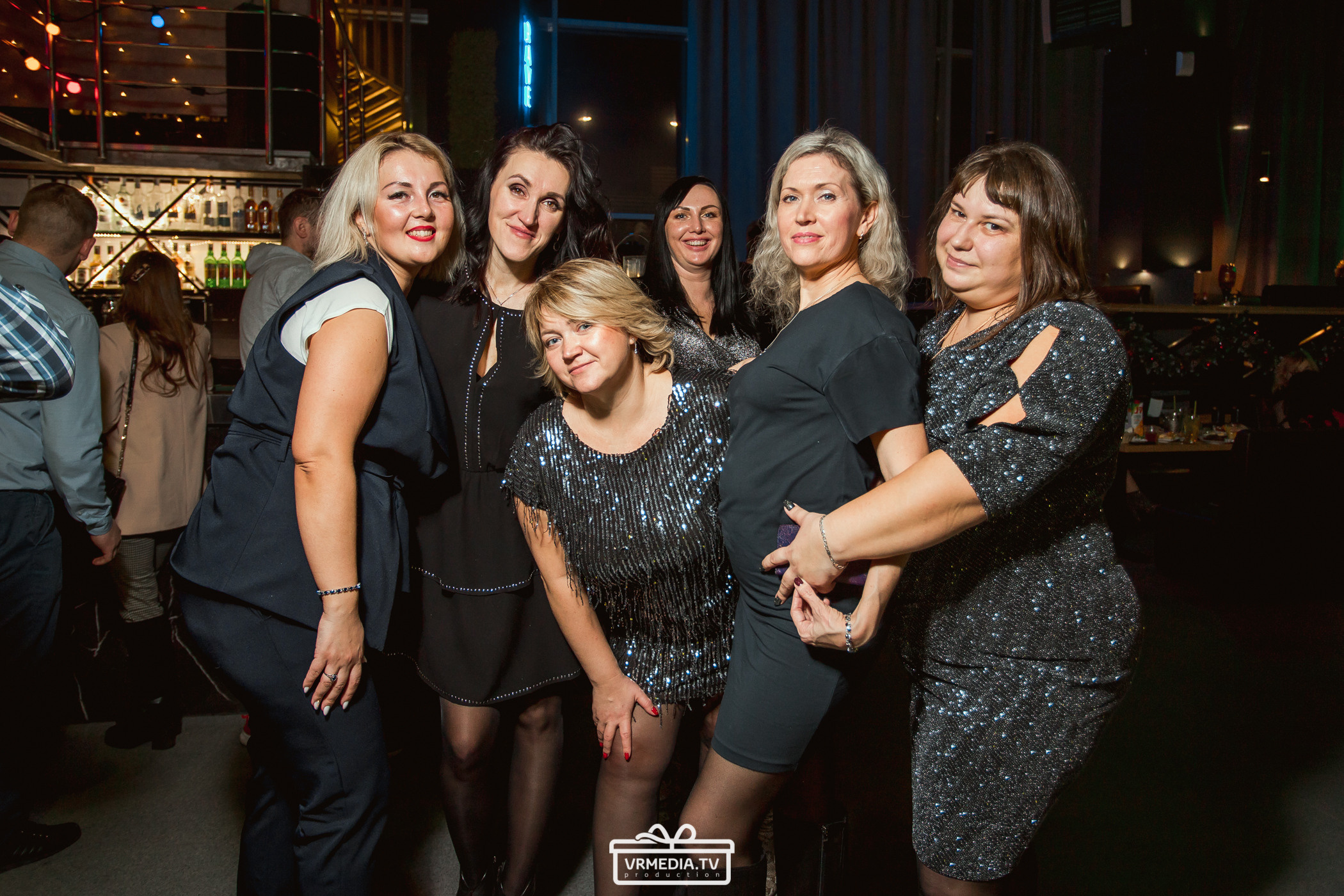 Новогодний вечер в баре «DOSKI»