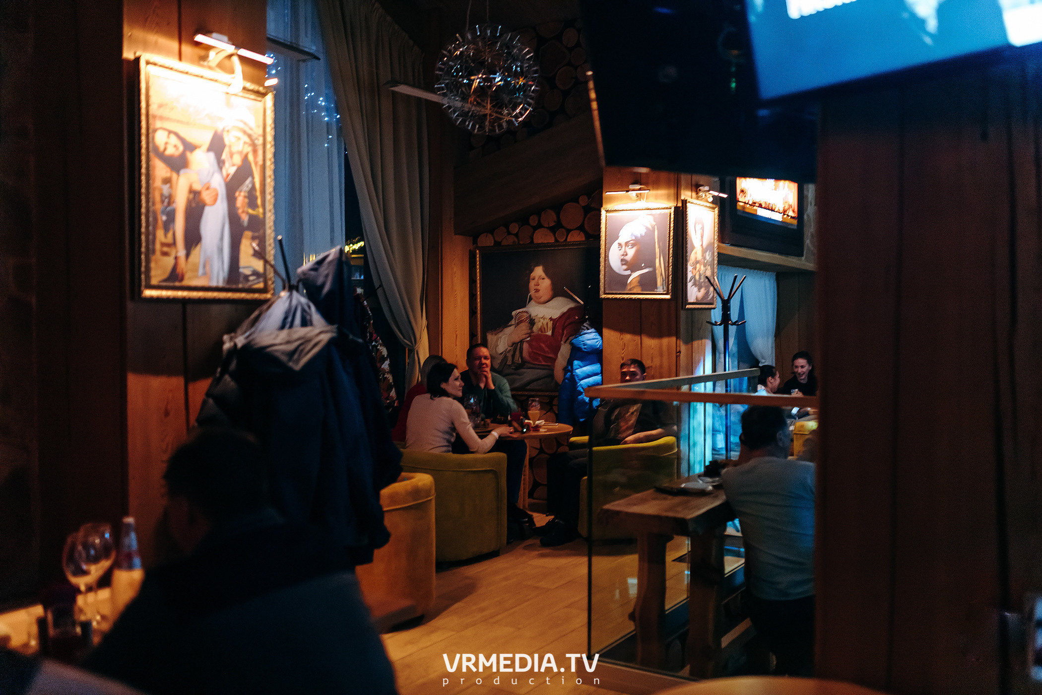 Международный женский день в «Alpen Club»