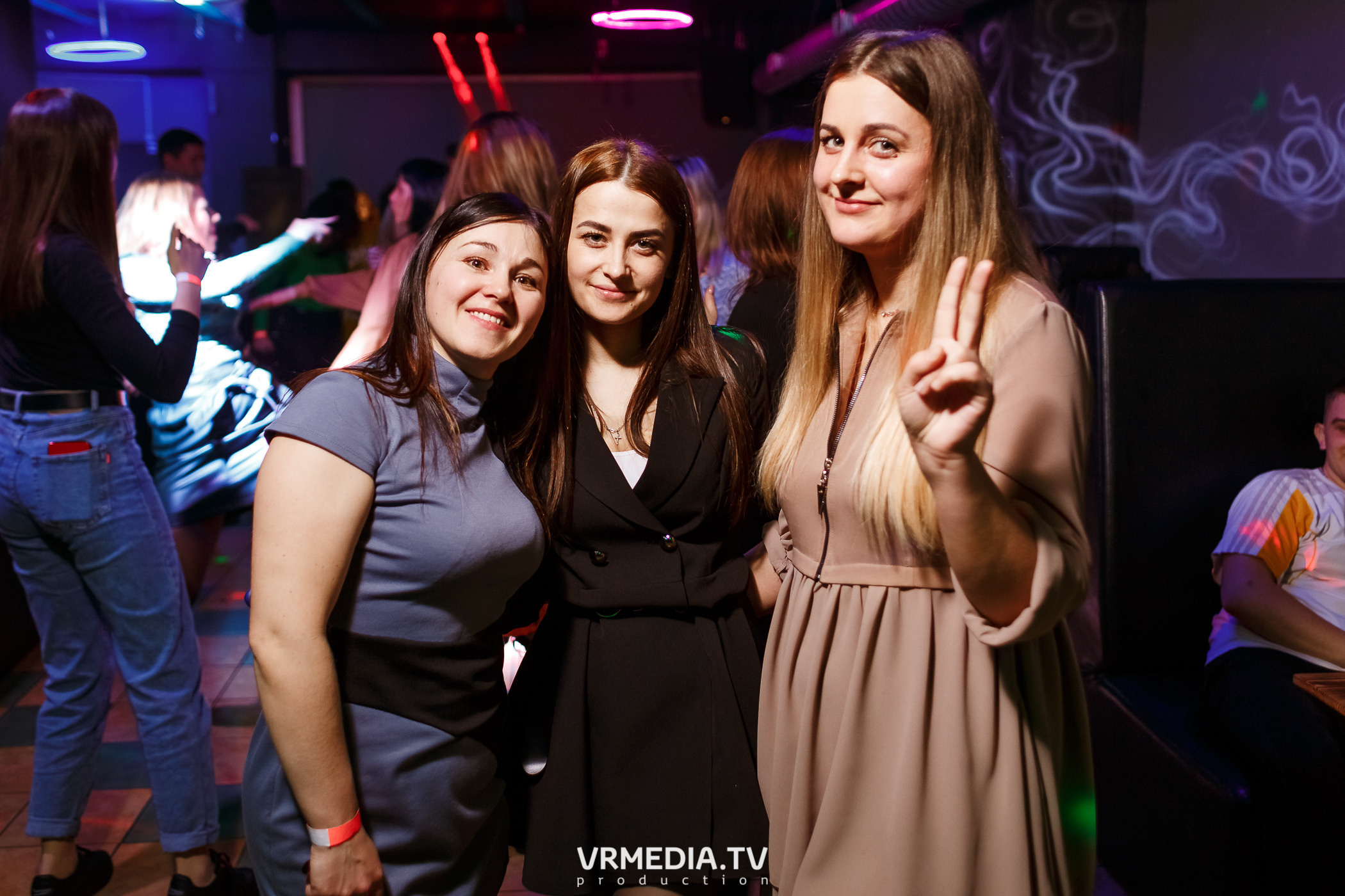 Международный женский день в баре «BORODA»