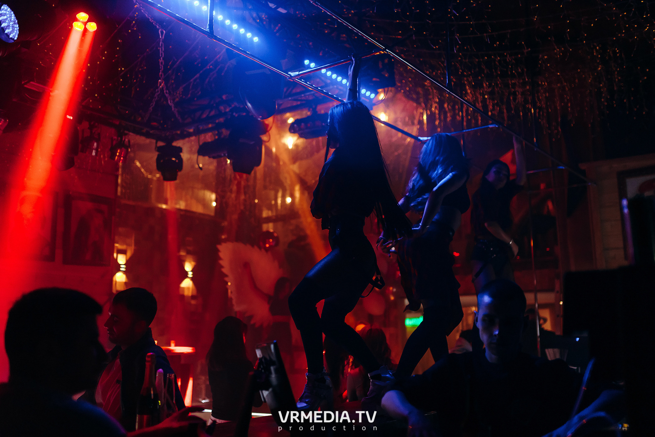 Международный женский день в «Alpen Club»