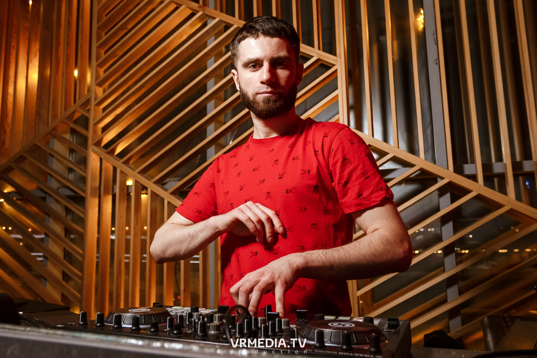 Выходные в баре «DOSKI»