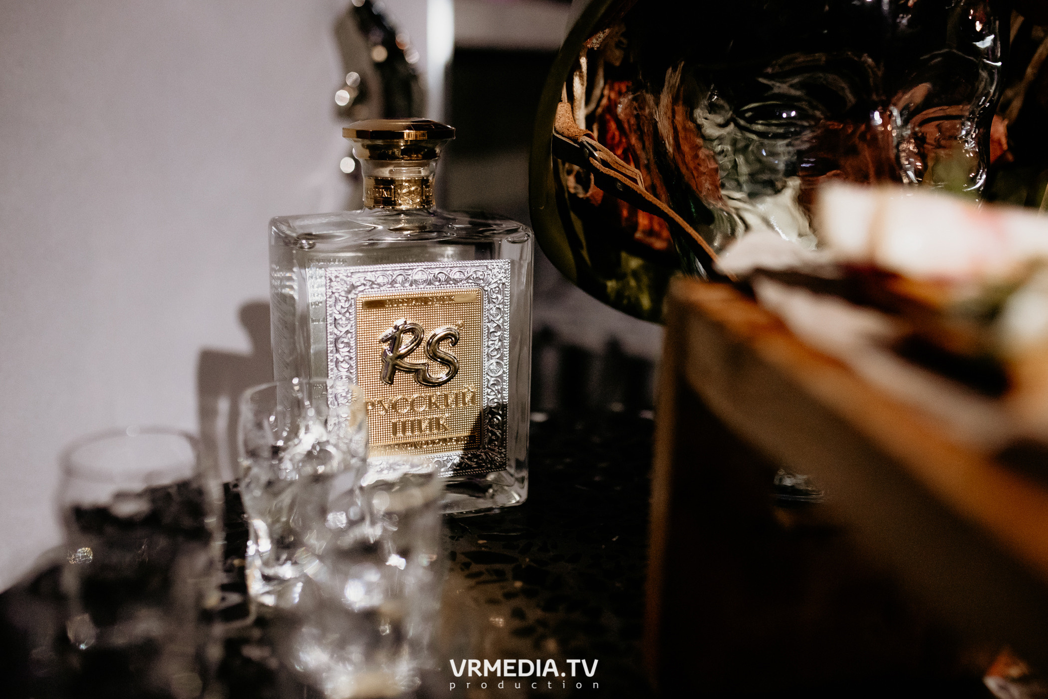 I`m a man в караоке-баре «Volna»