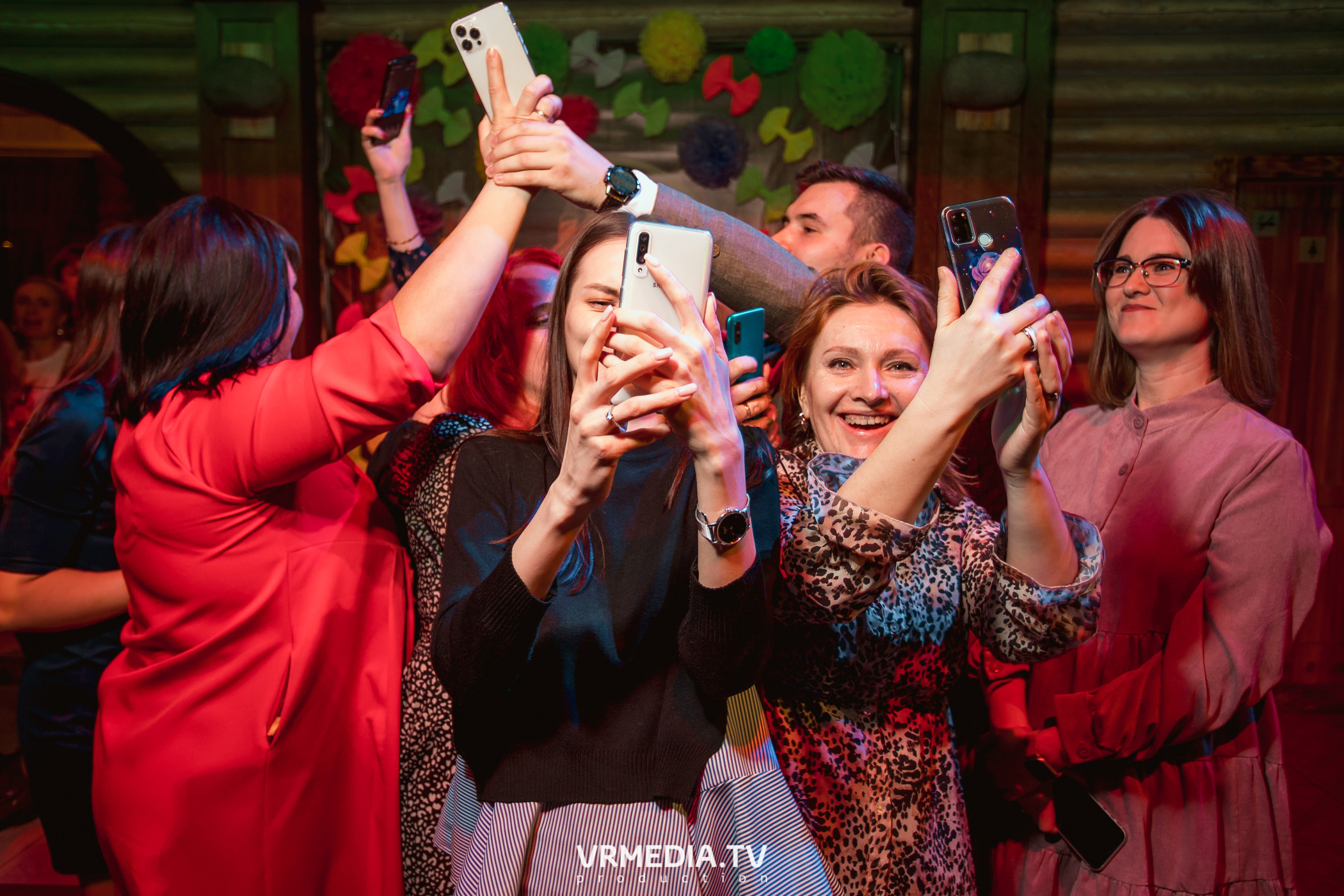 Международный женский день у «Петровича»