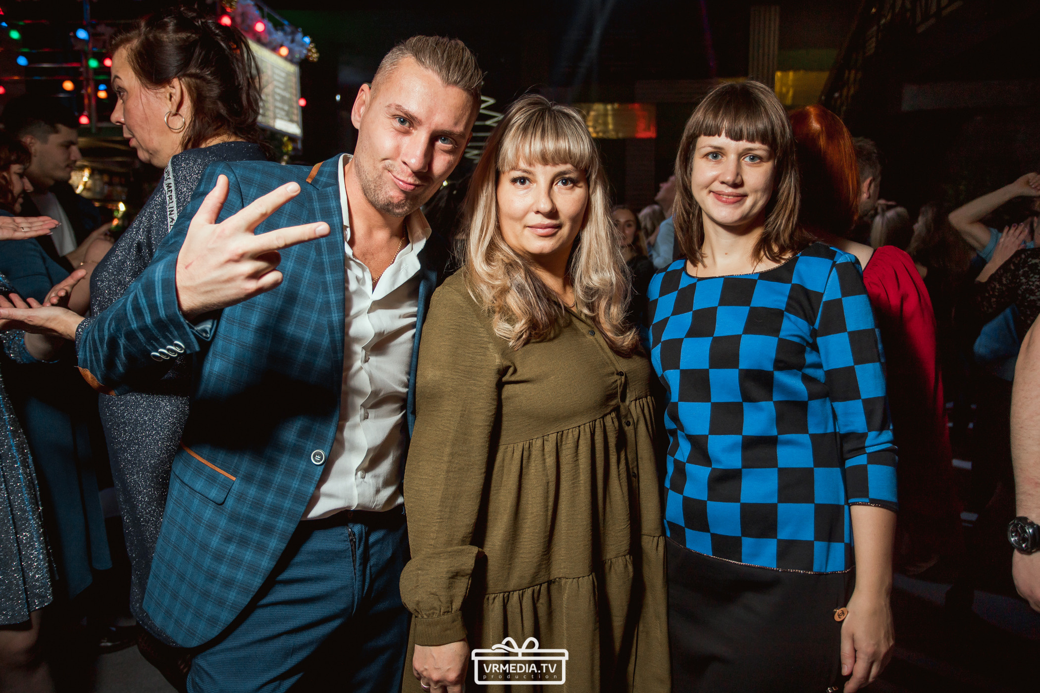 Новогодний вечер в баре «DOSKI»