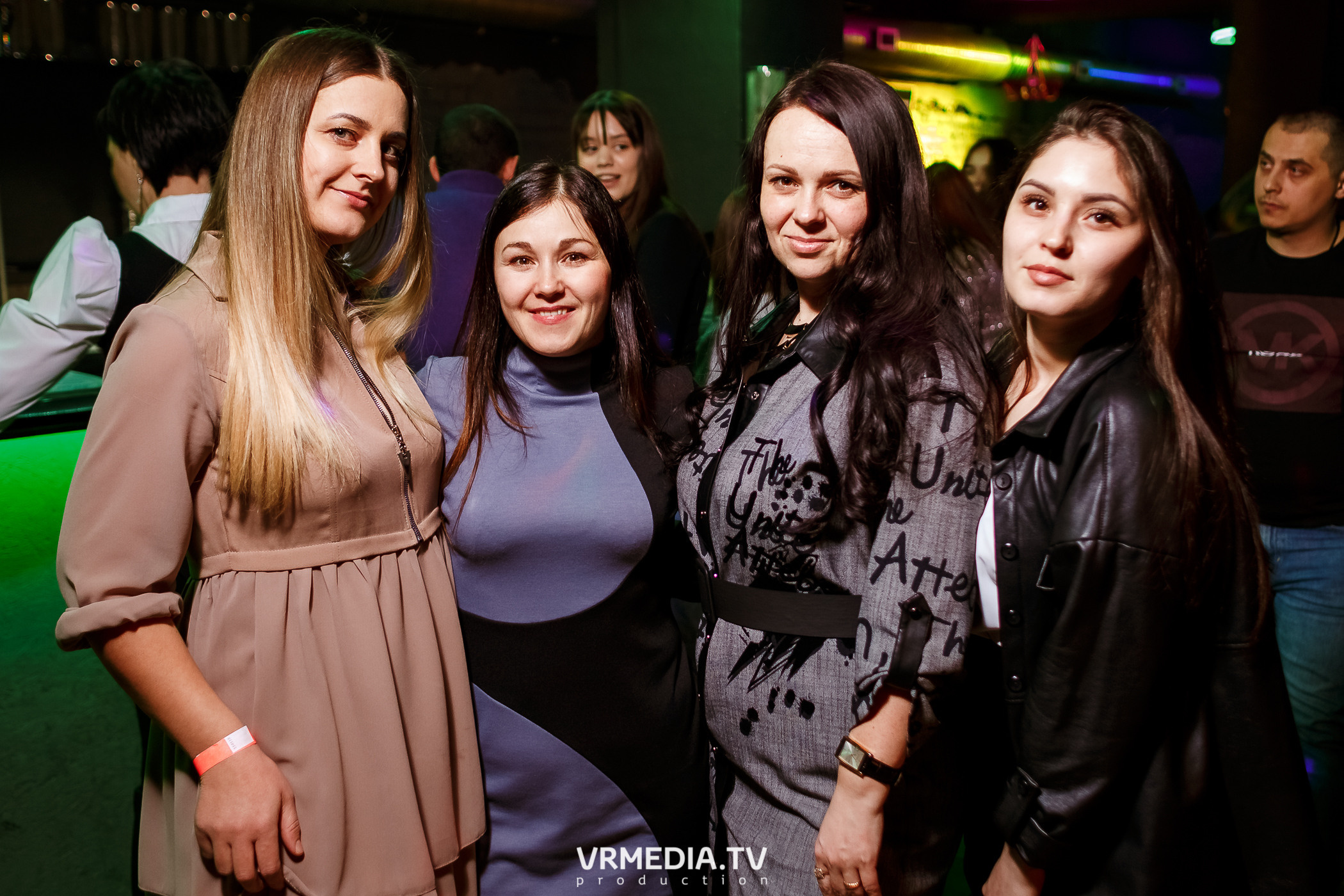 Международный женский день в баре «BORODA»