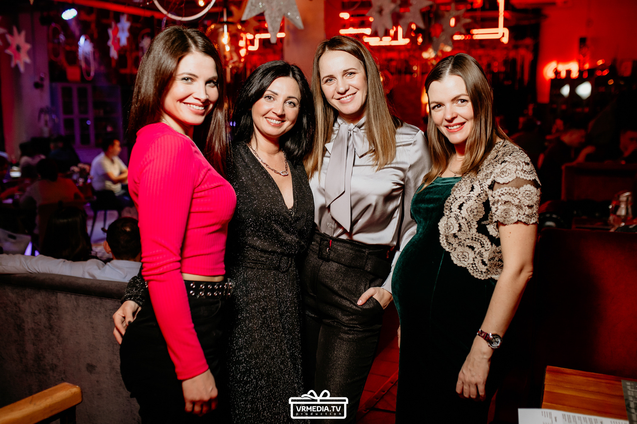 Новогодний вечер в баре «Milton»