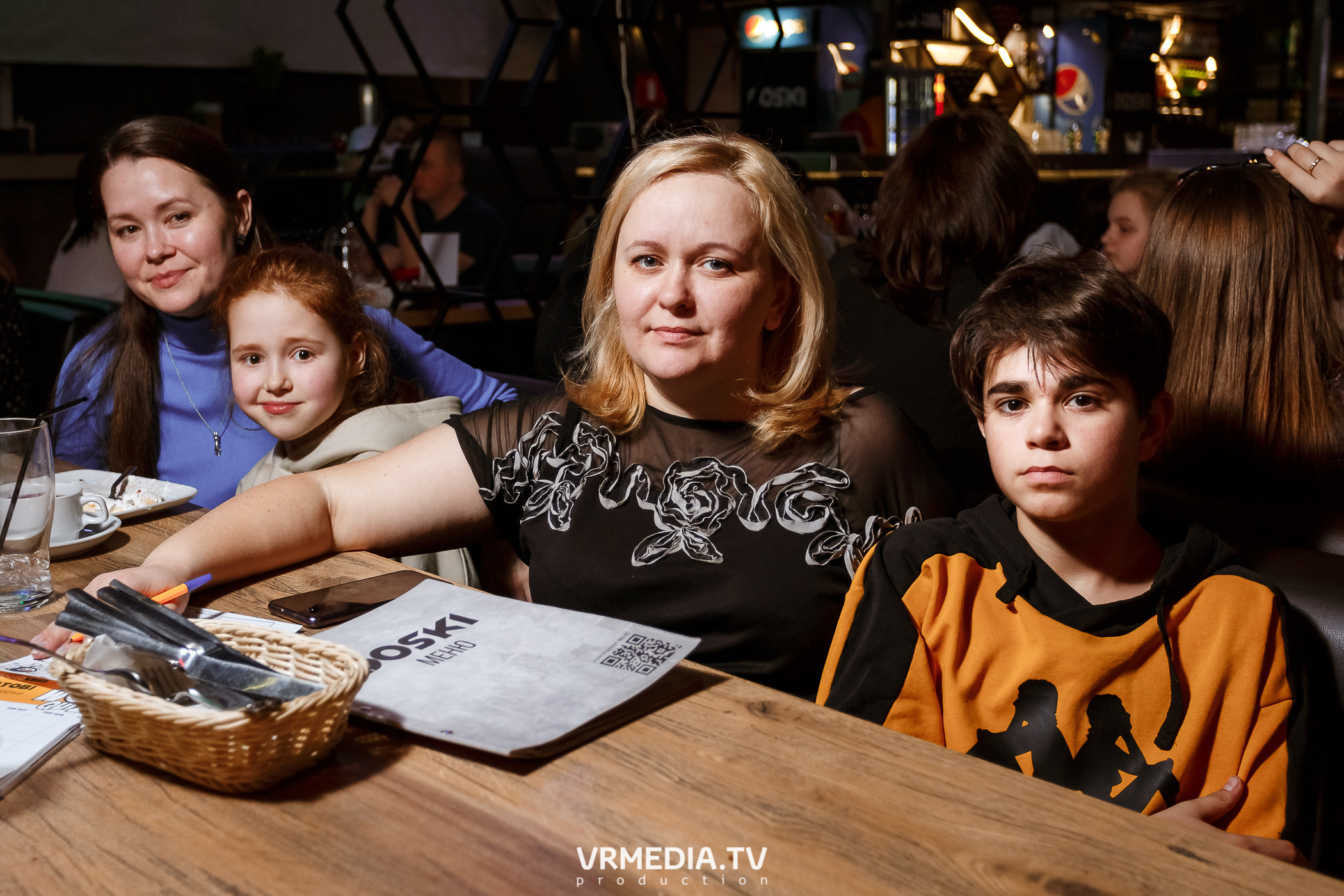 WOW QUIZ в баре «DOSKI»