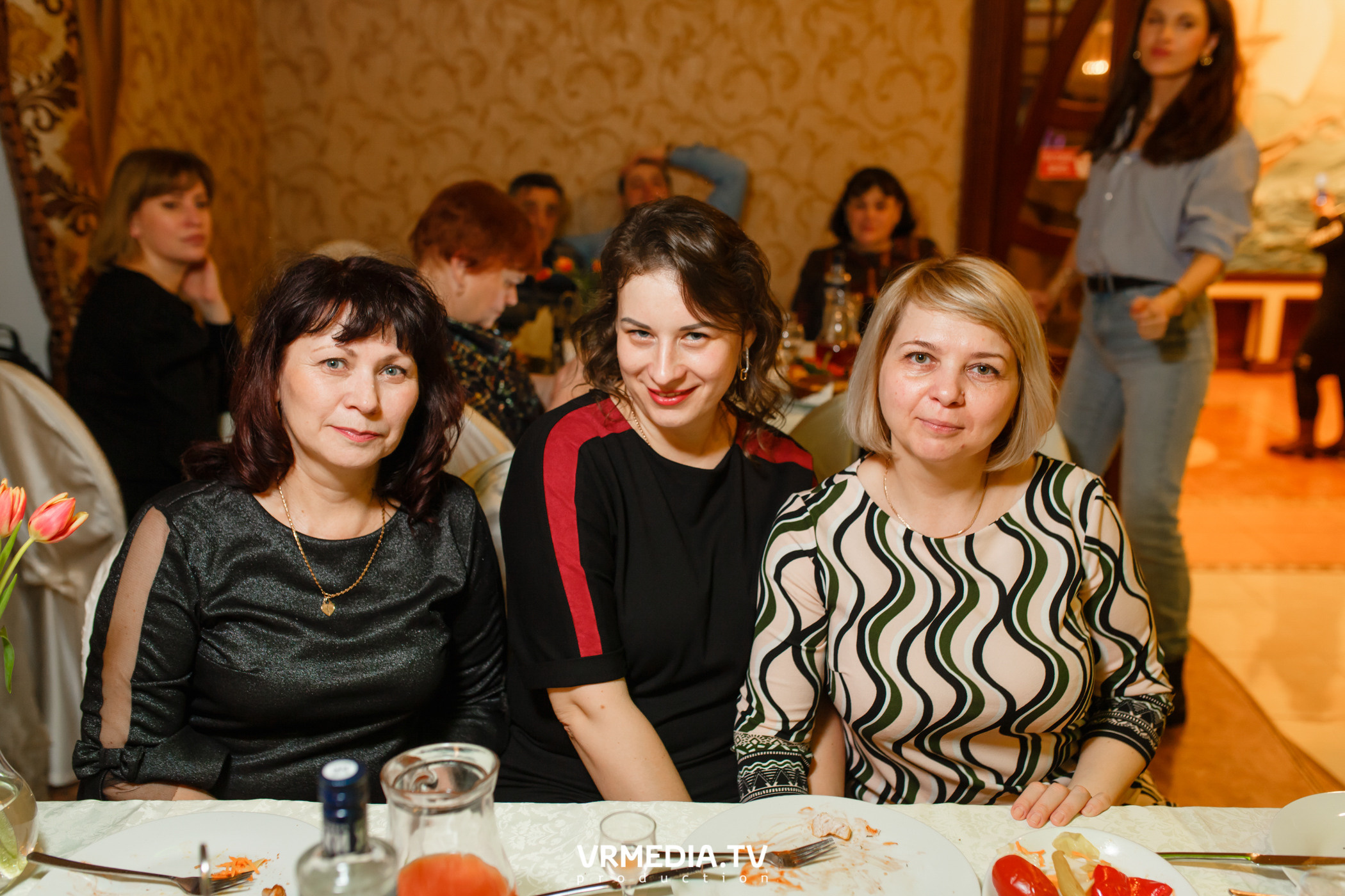 Международный женский день в ресторане «Лазурный Берег»