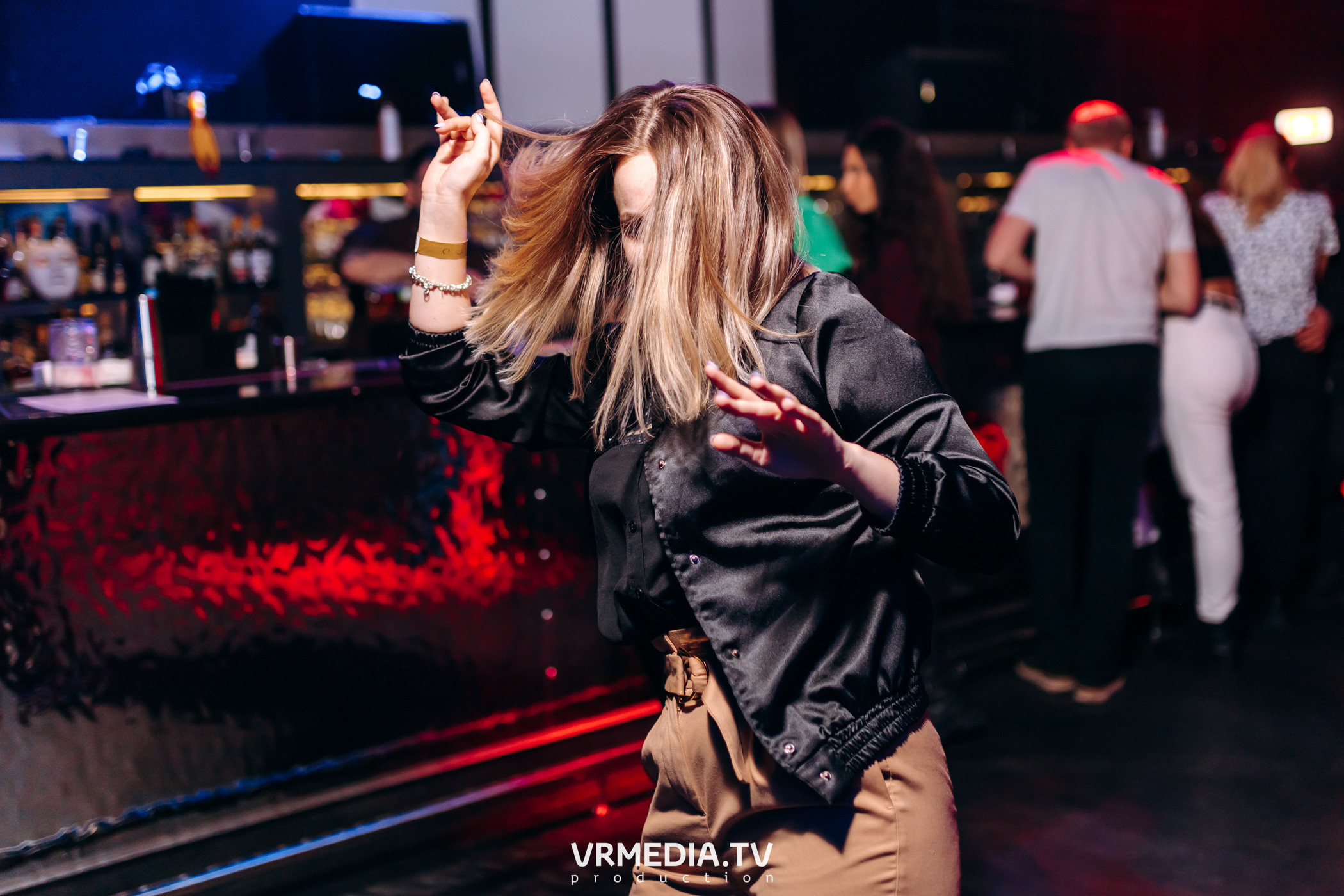 Выходные в ночном клубе «ЭФИР»