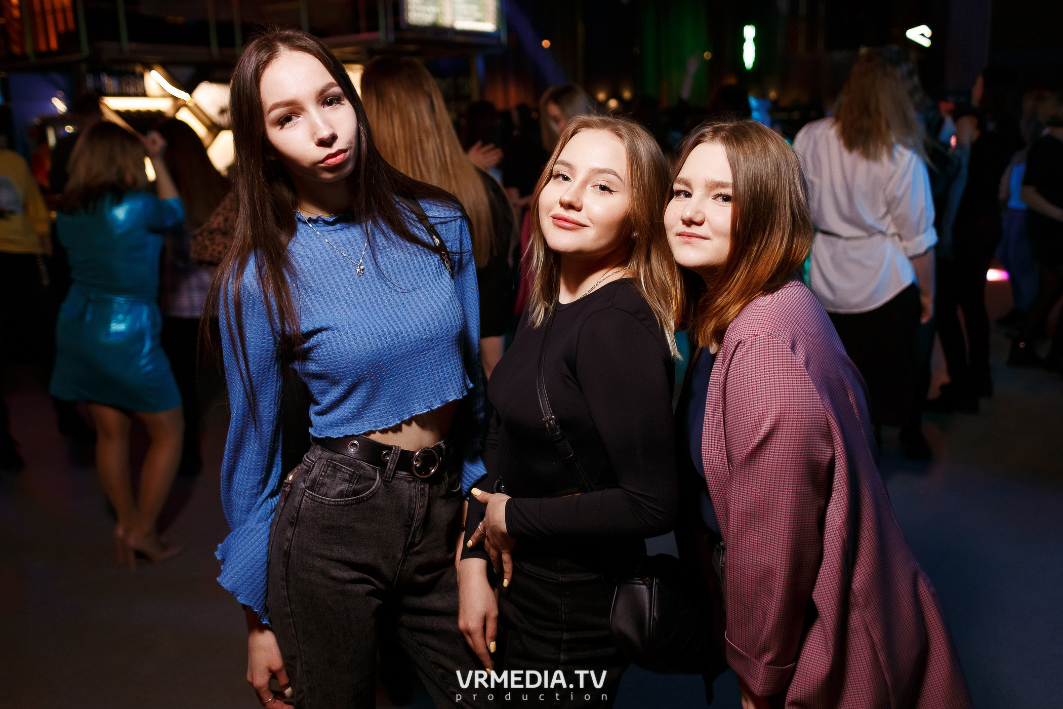 Выходные в баре «DOSKI»