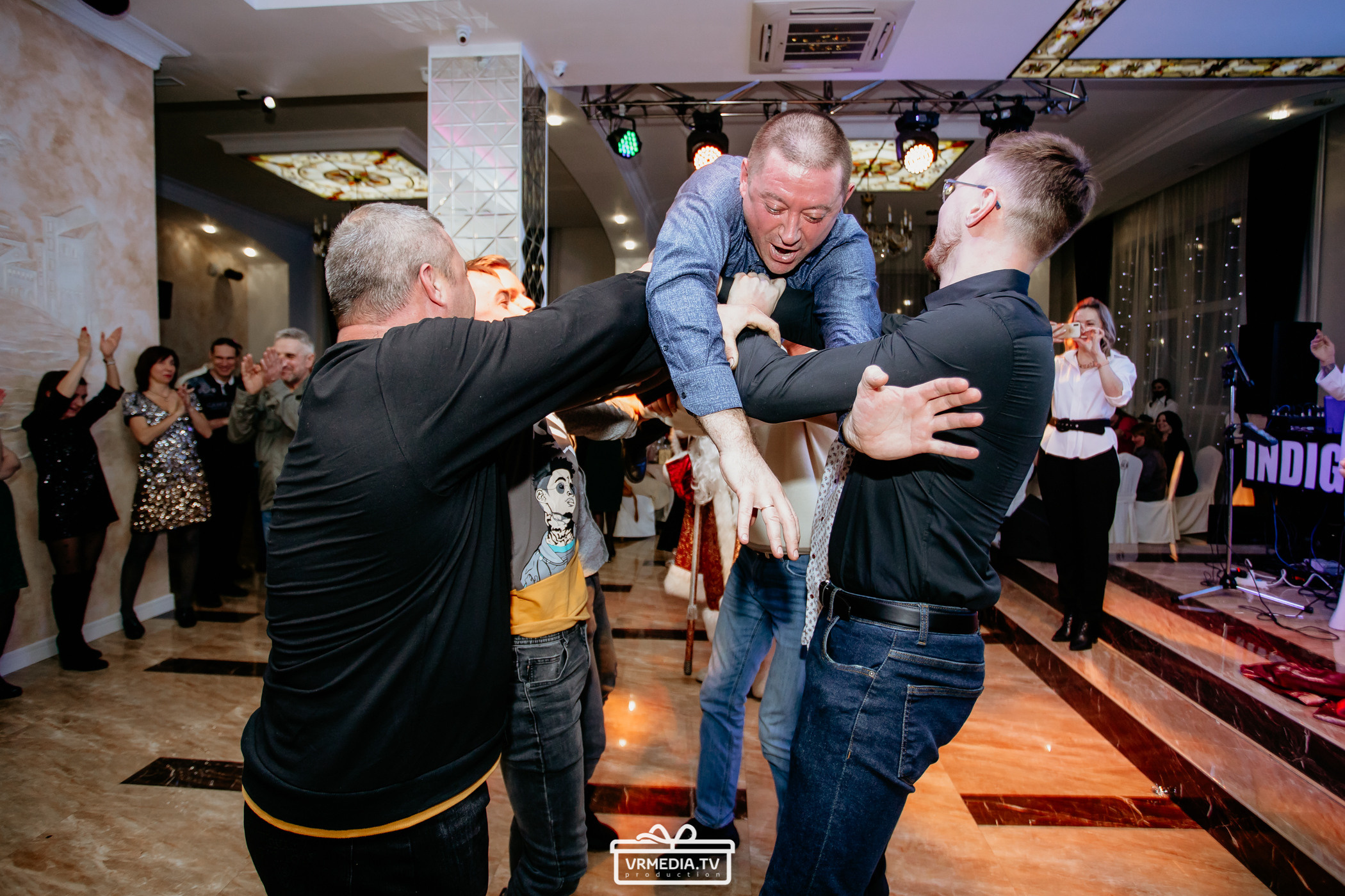 Новый год в ресторане «Love story»