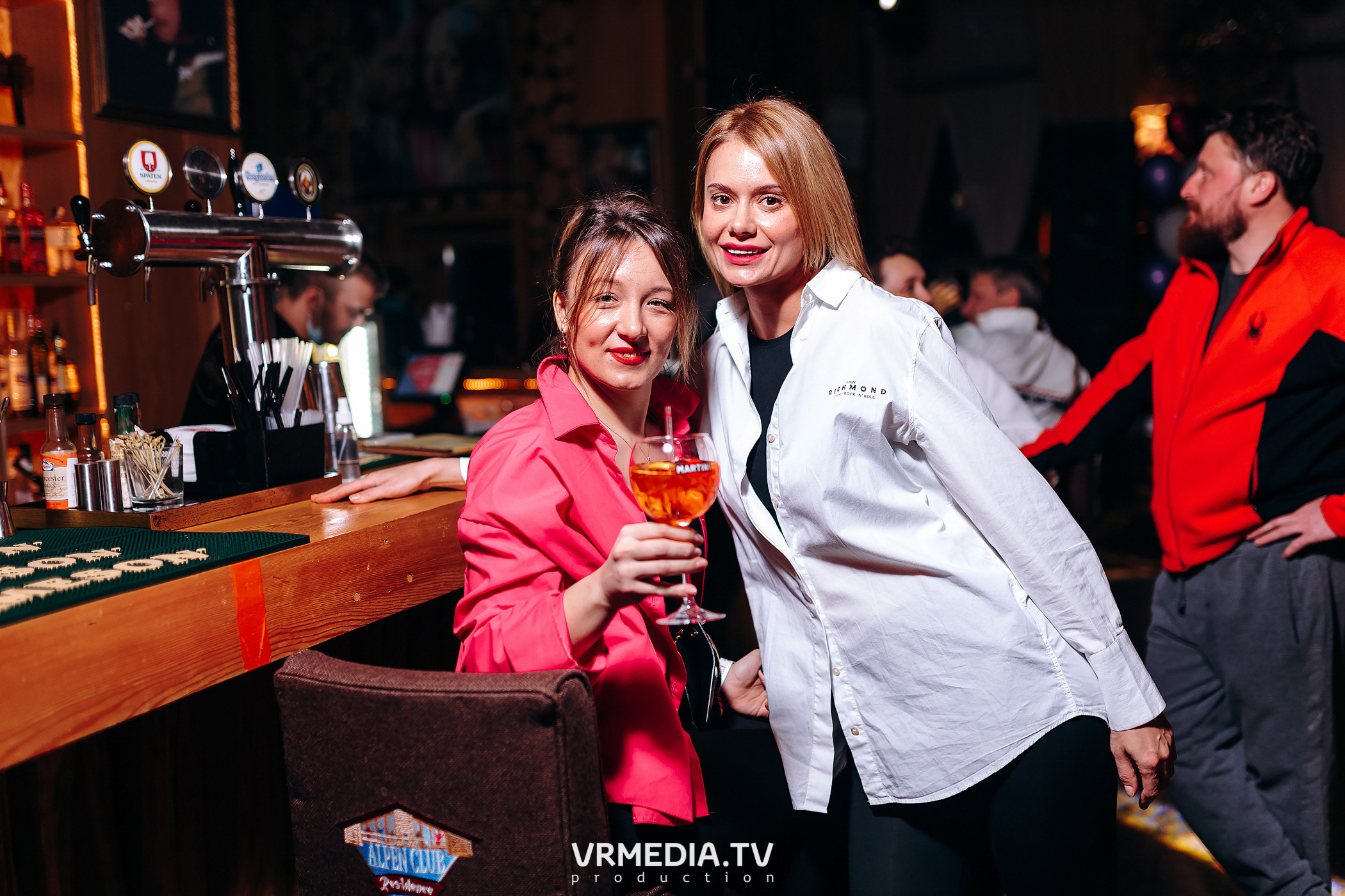 Международный женский день в «Alpen Club»