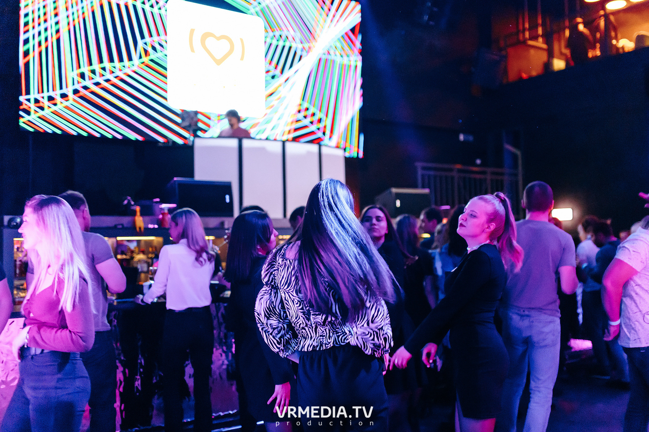 Live Broadcast в ночном клубе «ЭФИР»