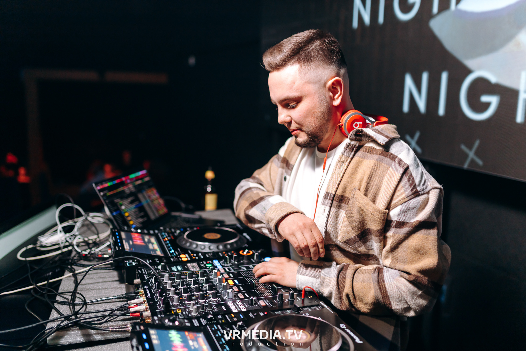 Выходные в ночном клубе «ЭФИР»