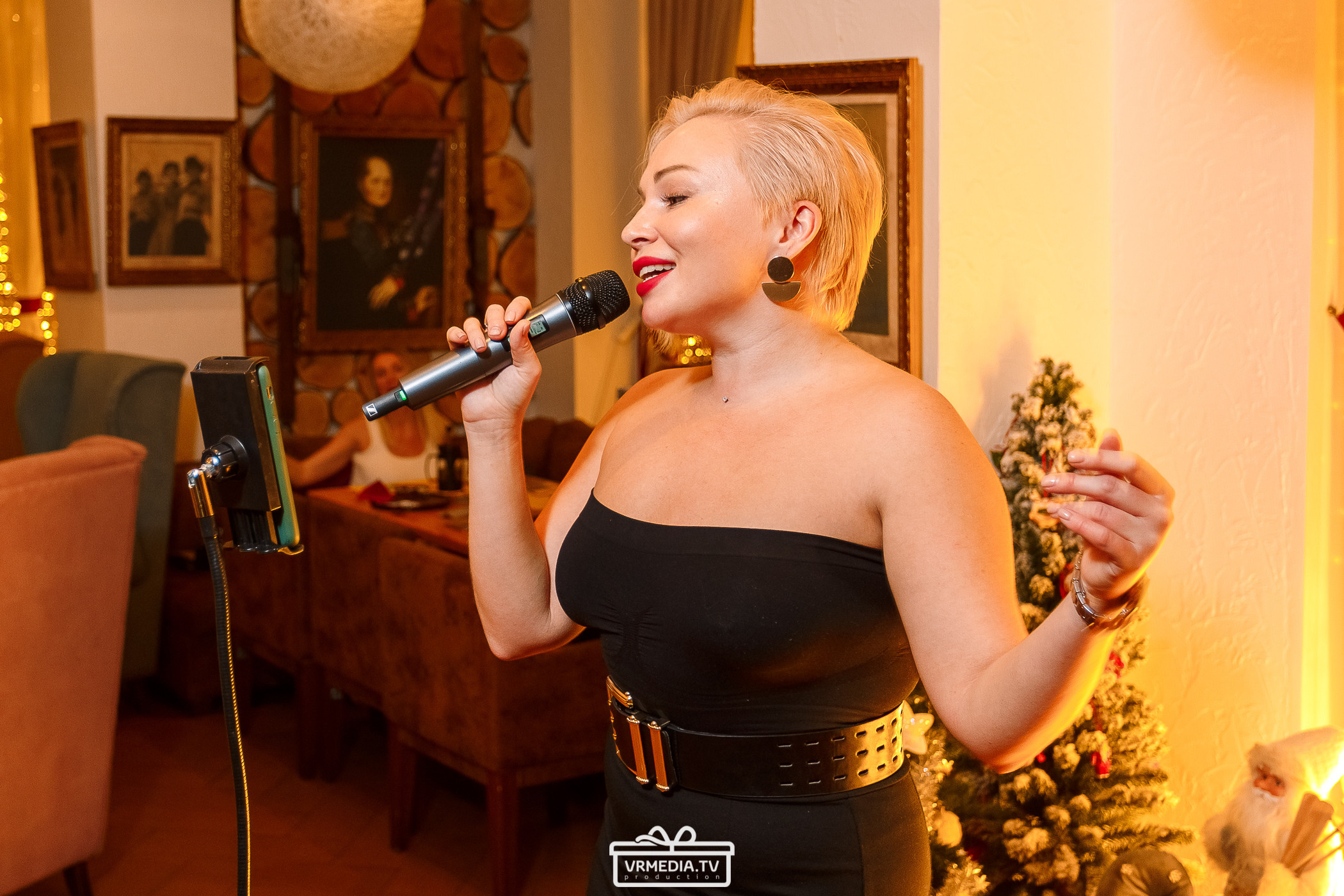 Новогодний вечер в «Alpen Club»