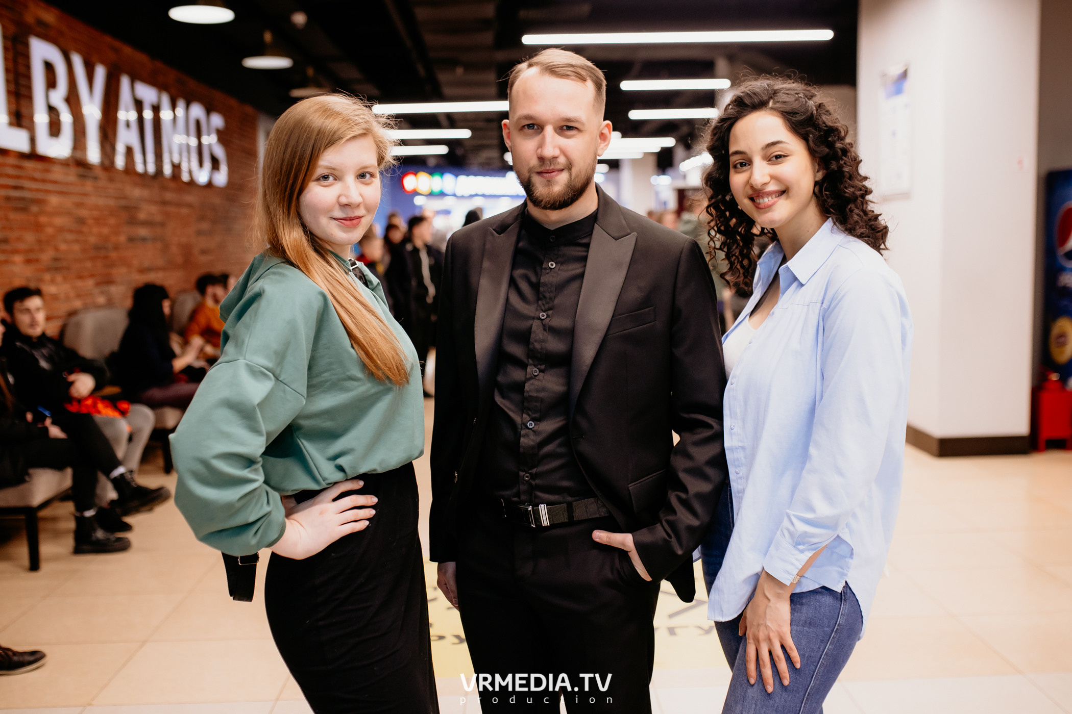 Премьера кемеровского художественного фильма «Чёрное эхо» в кинотеатре