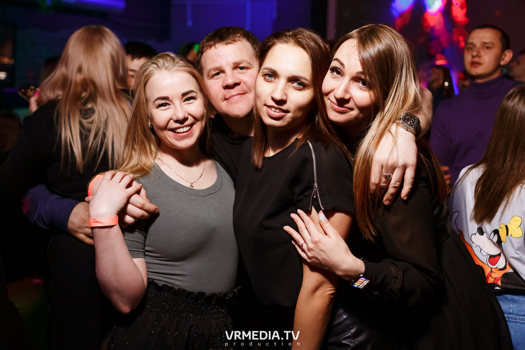 Международный женский день в баре «BORODA»