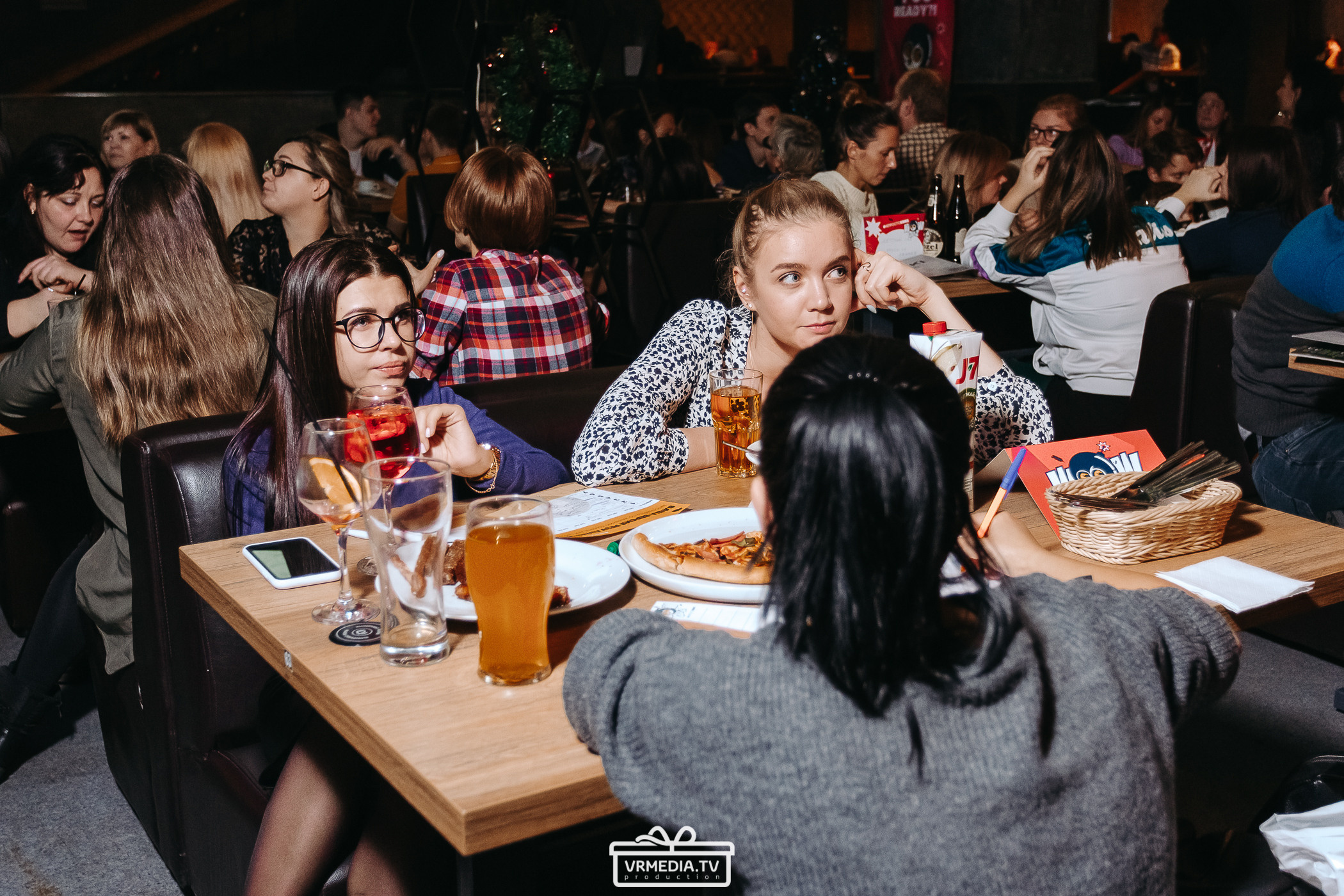 WOW QUIZ в баре «DOSKI»