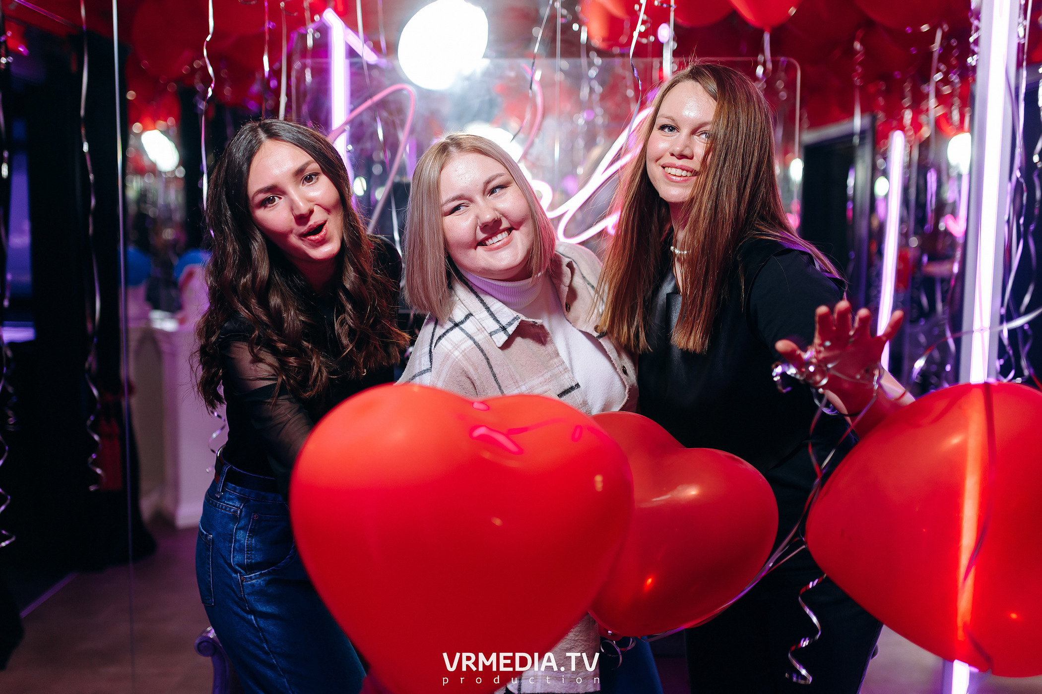 VALENTINE’S DAY в караоке-баре «Volna»