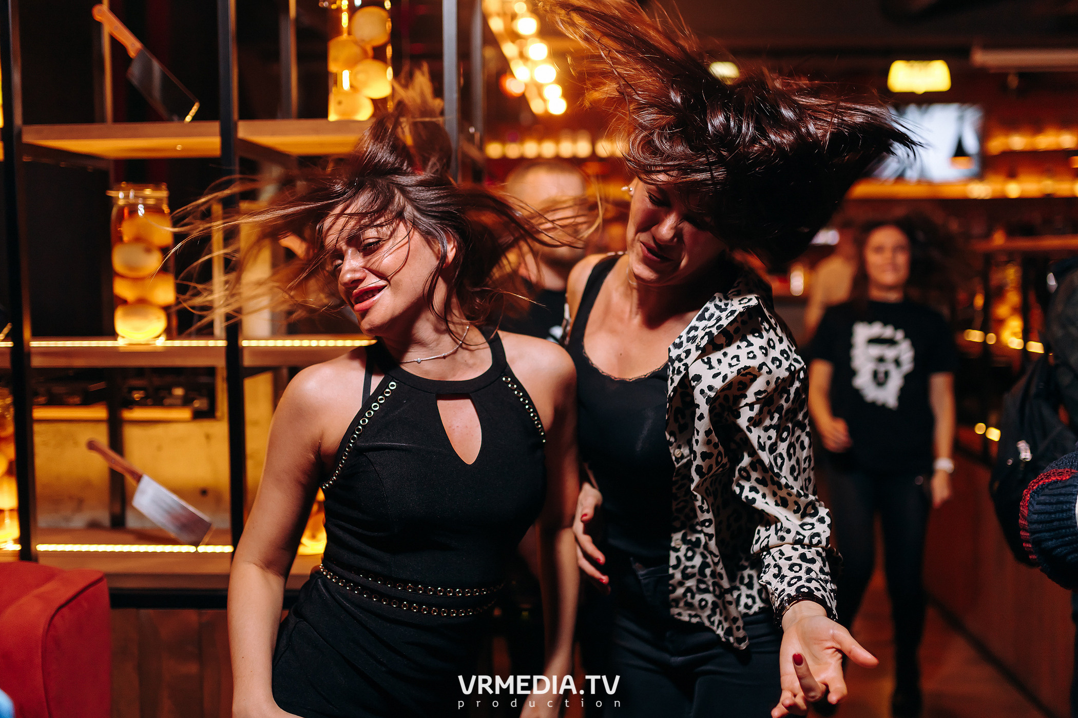 ЛИNДА в гриль-баре «Жара»