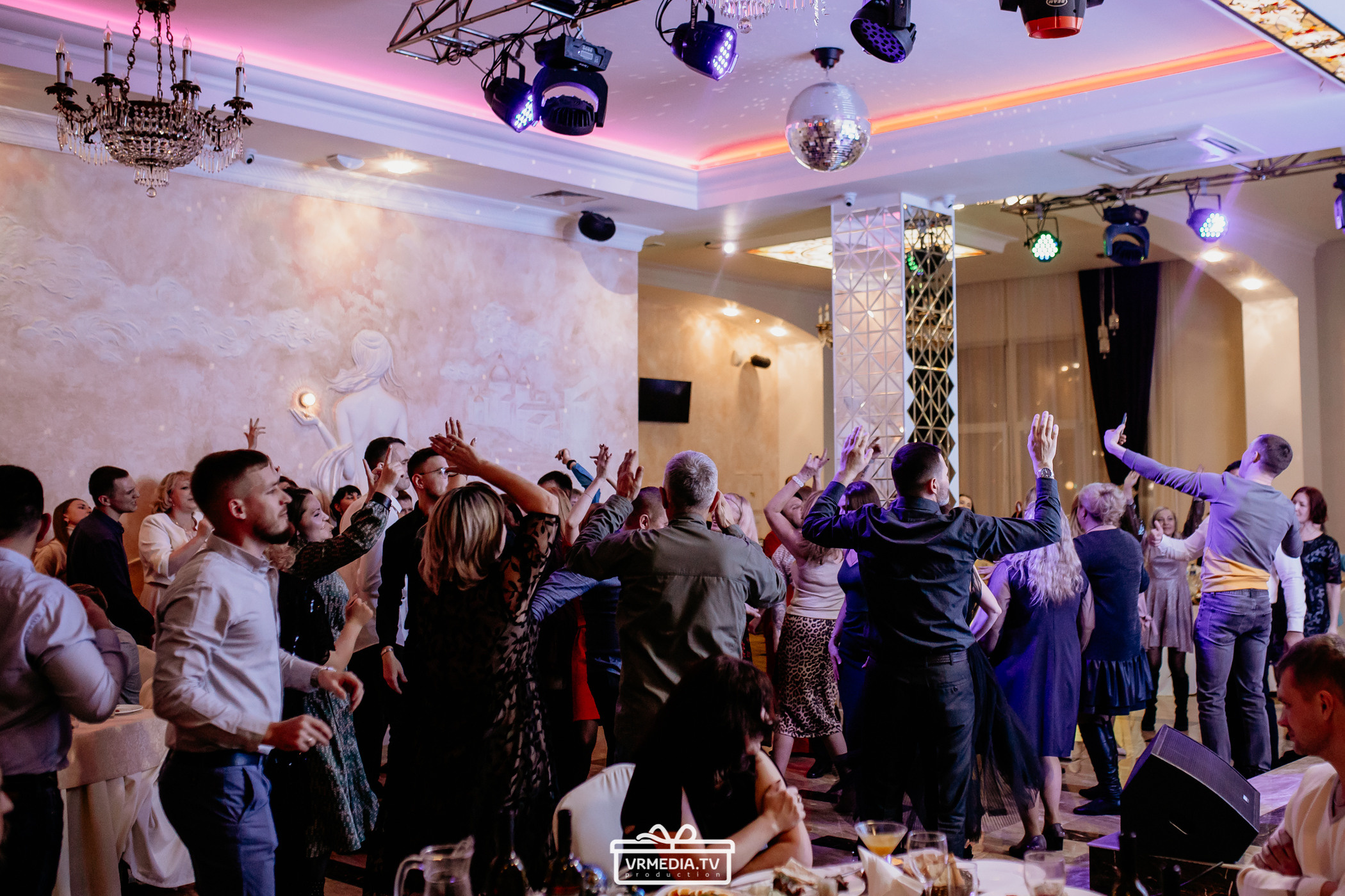 Новый год в ресторане «Love story»