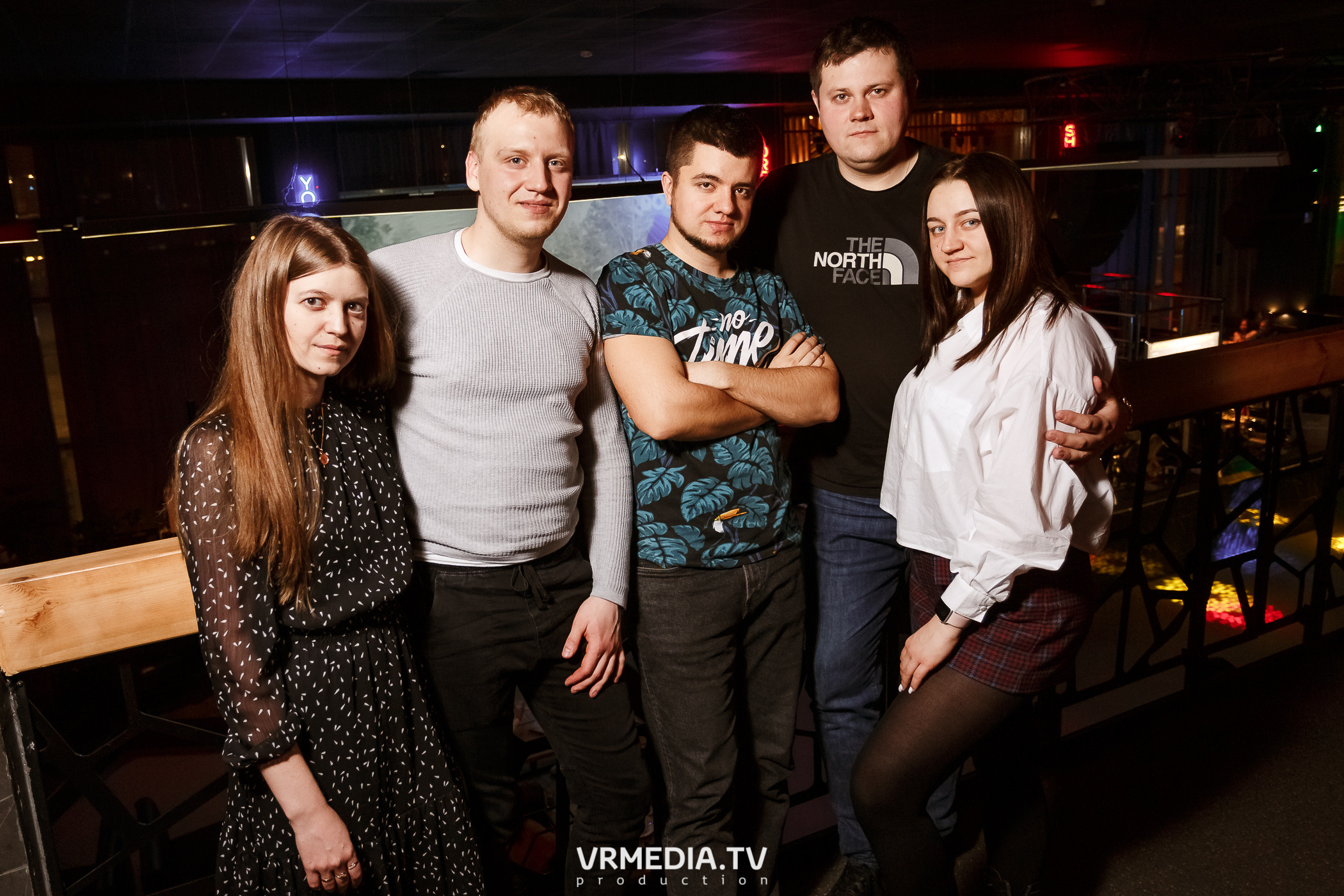 Выходные в баре «DOSKI»