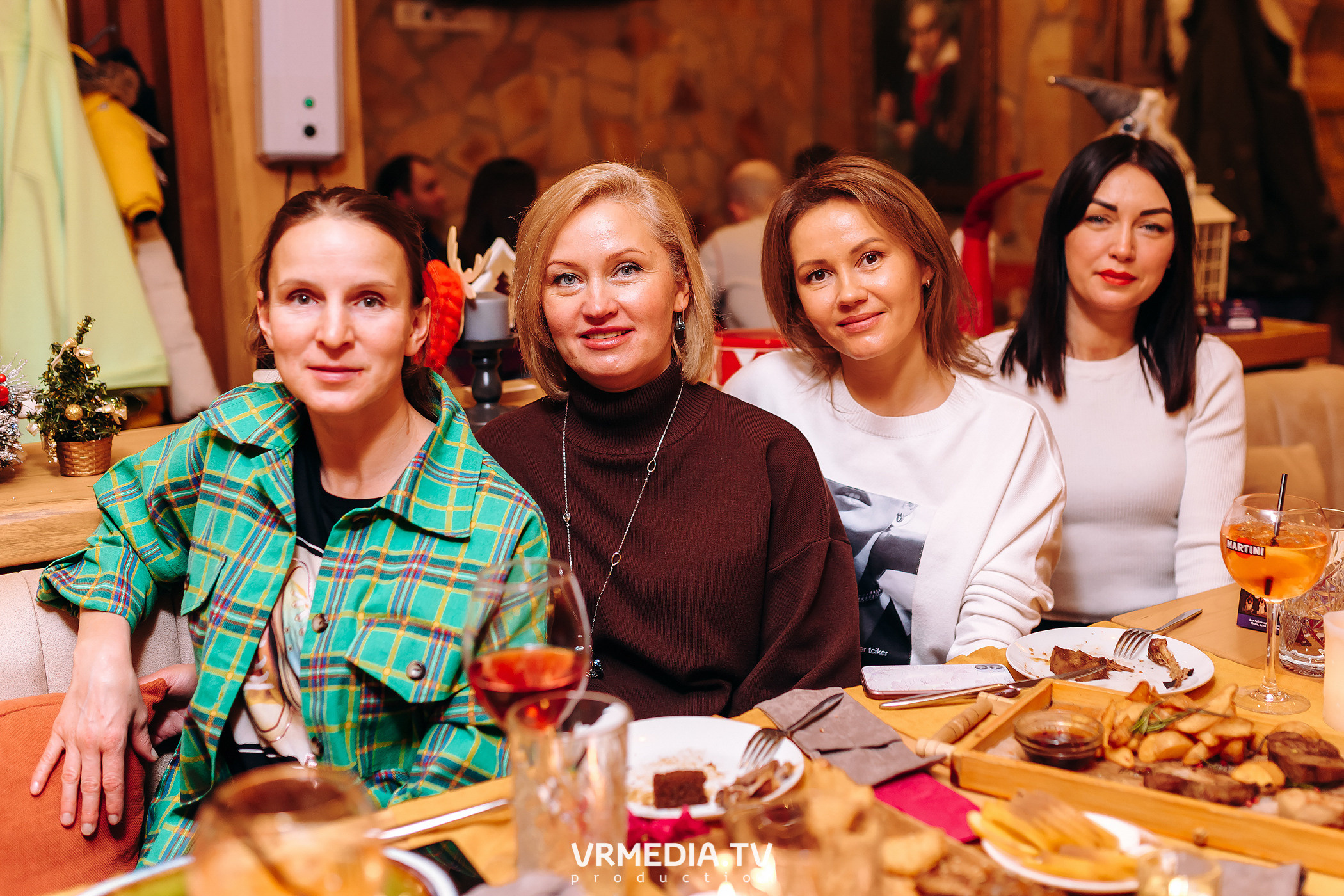 Международный женский день в «Alpen Club»