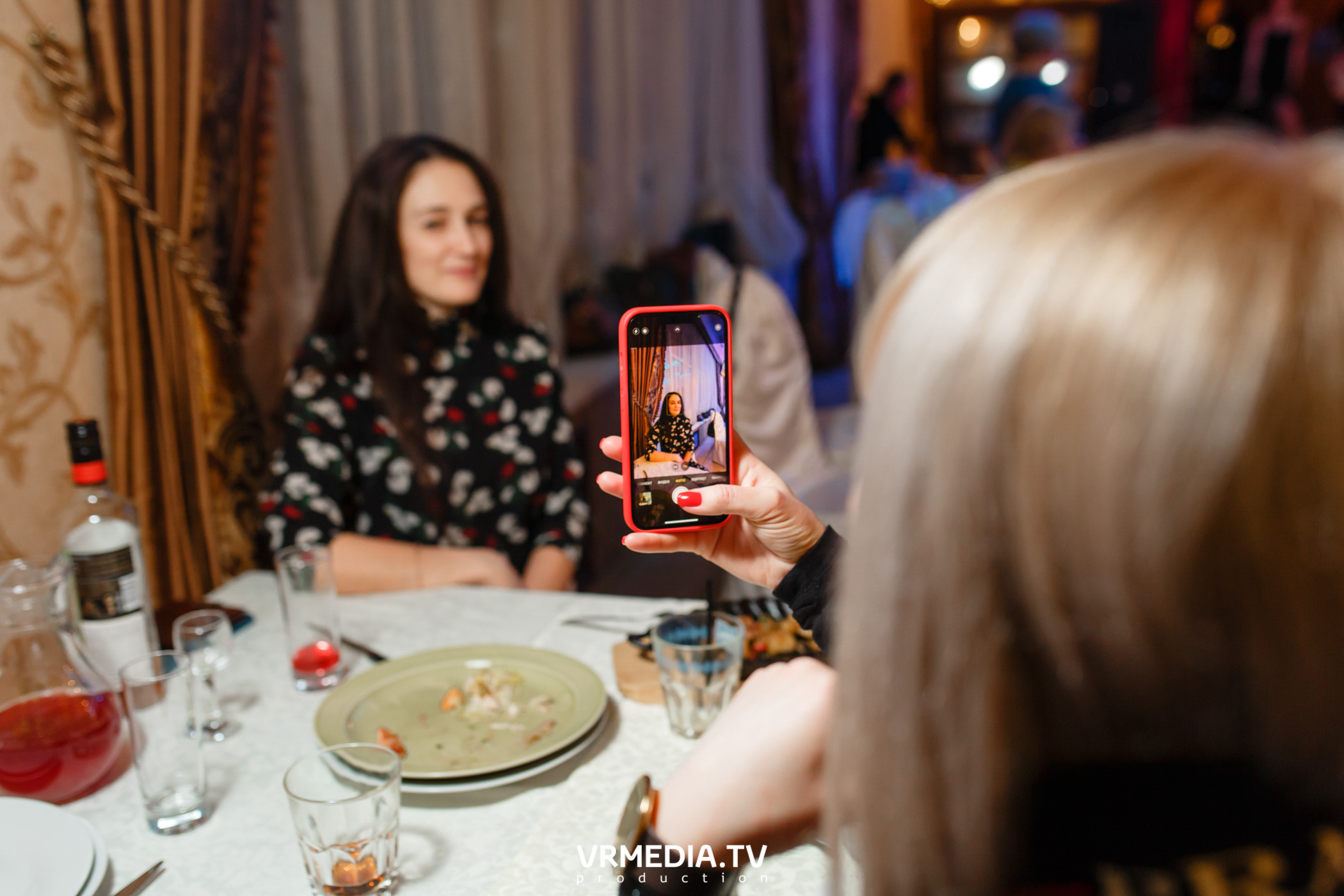 Международный женский день в ресторане «Лазурный Берег»